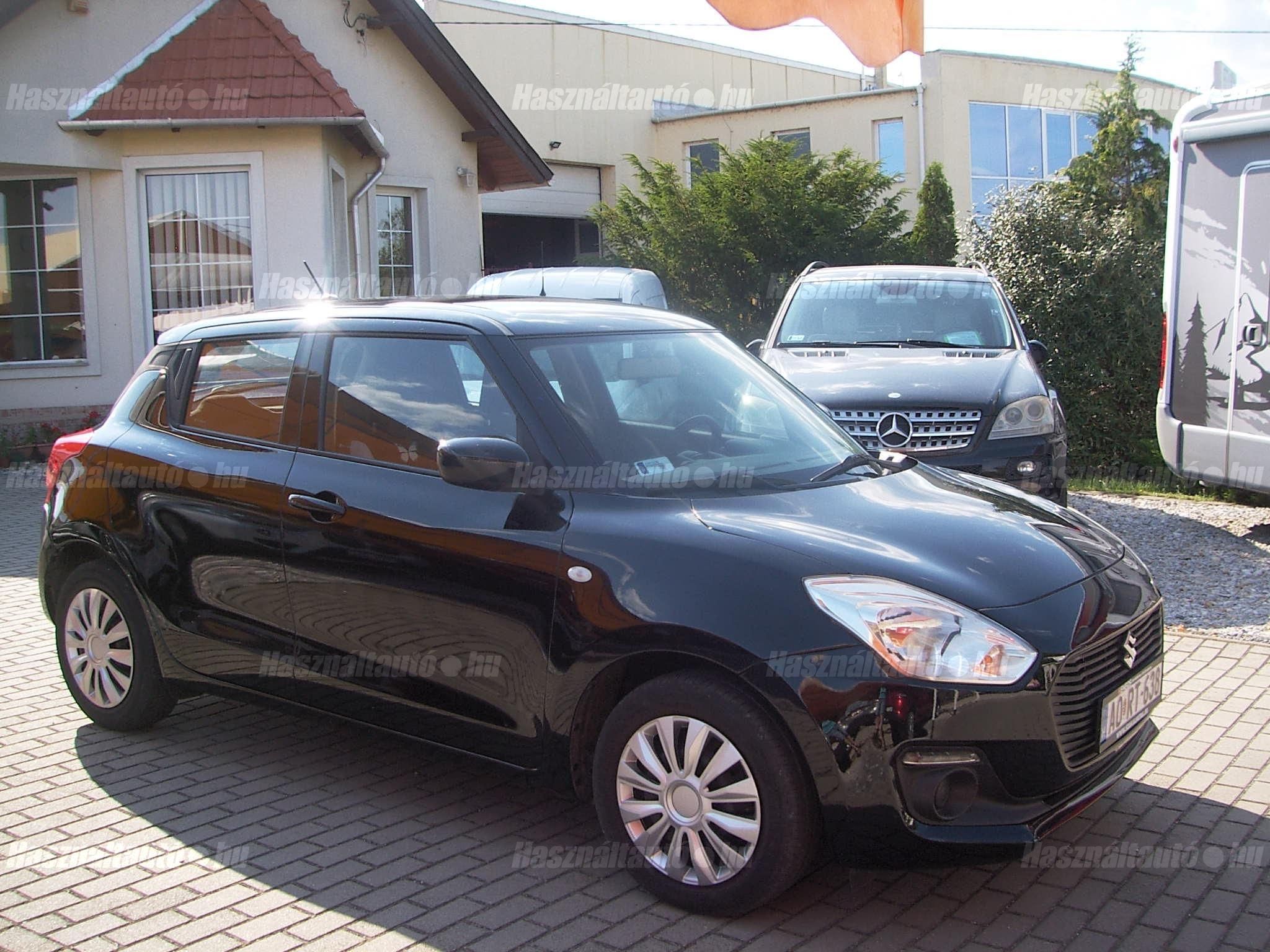 SUZUKI SWIFT 2017/11 - 1
