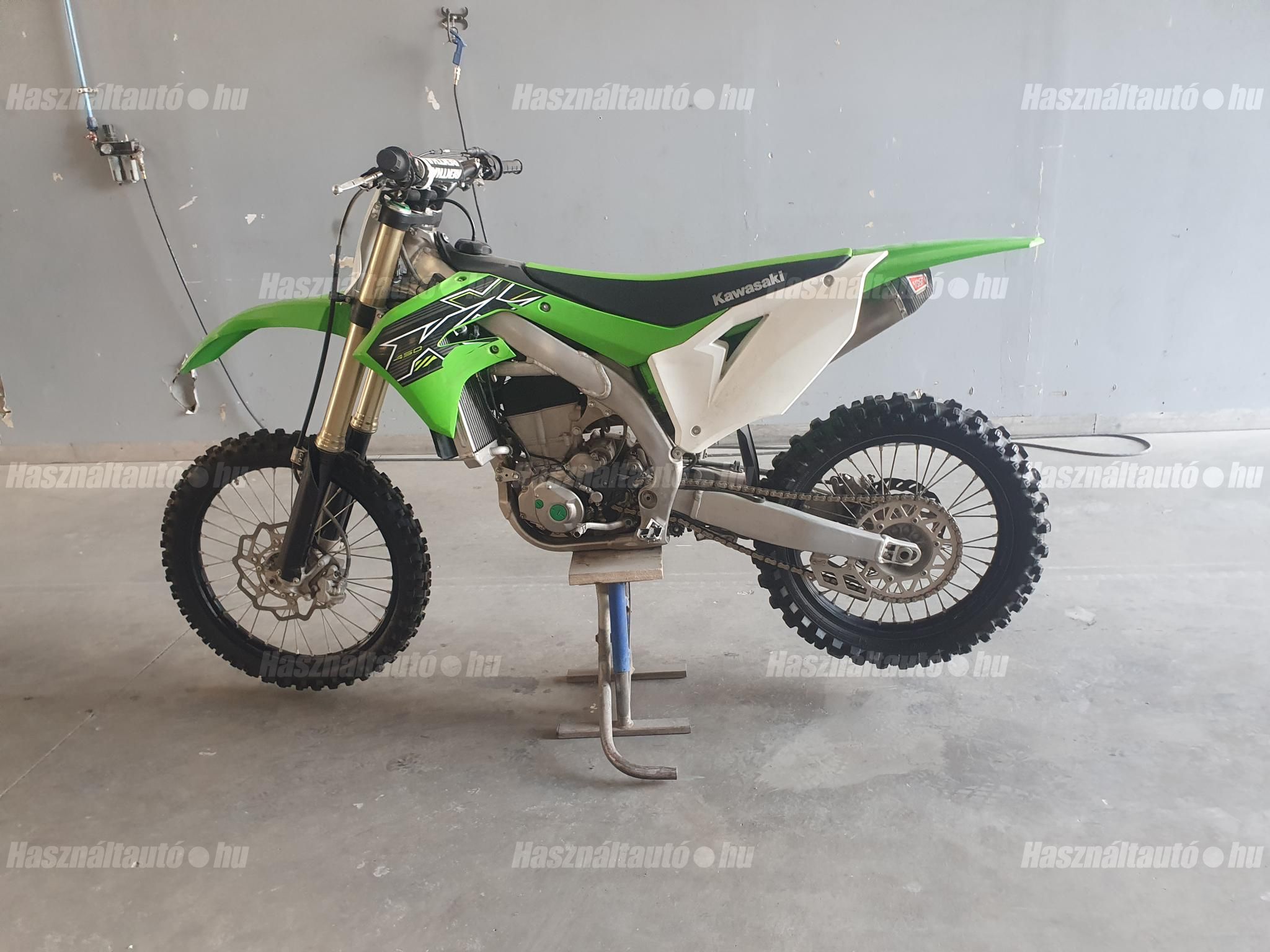 KAWASAKI KX 450 F 2019 - 1