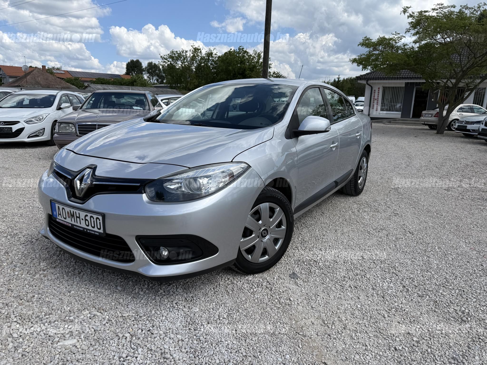 RENAULT FLUENCE 2016/9 - 1
