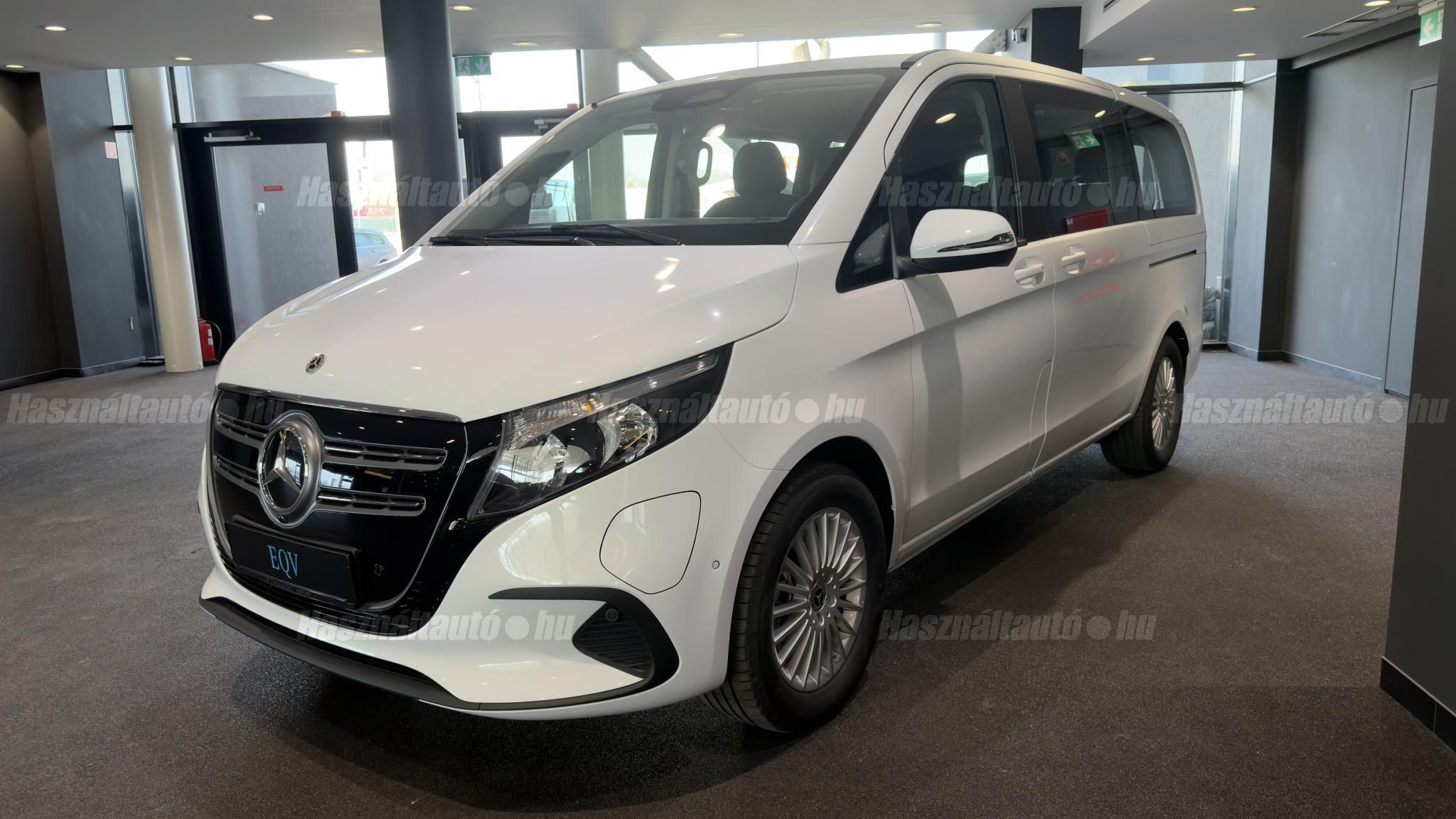 MERCEDES-BENZ EQV 2025/2 - 1