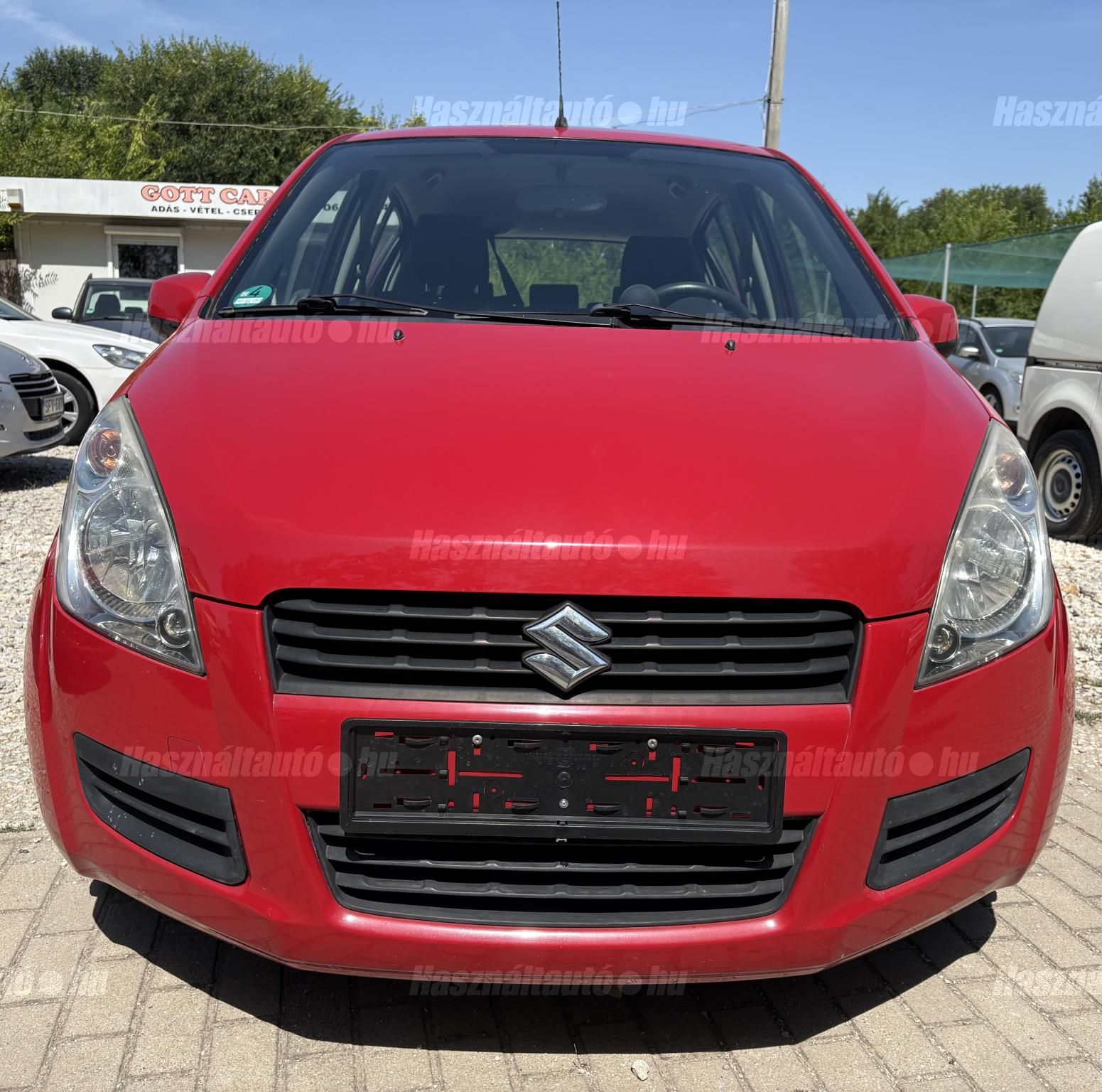 SUZUKI SPLASH 2010/11 - 1