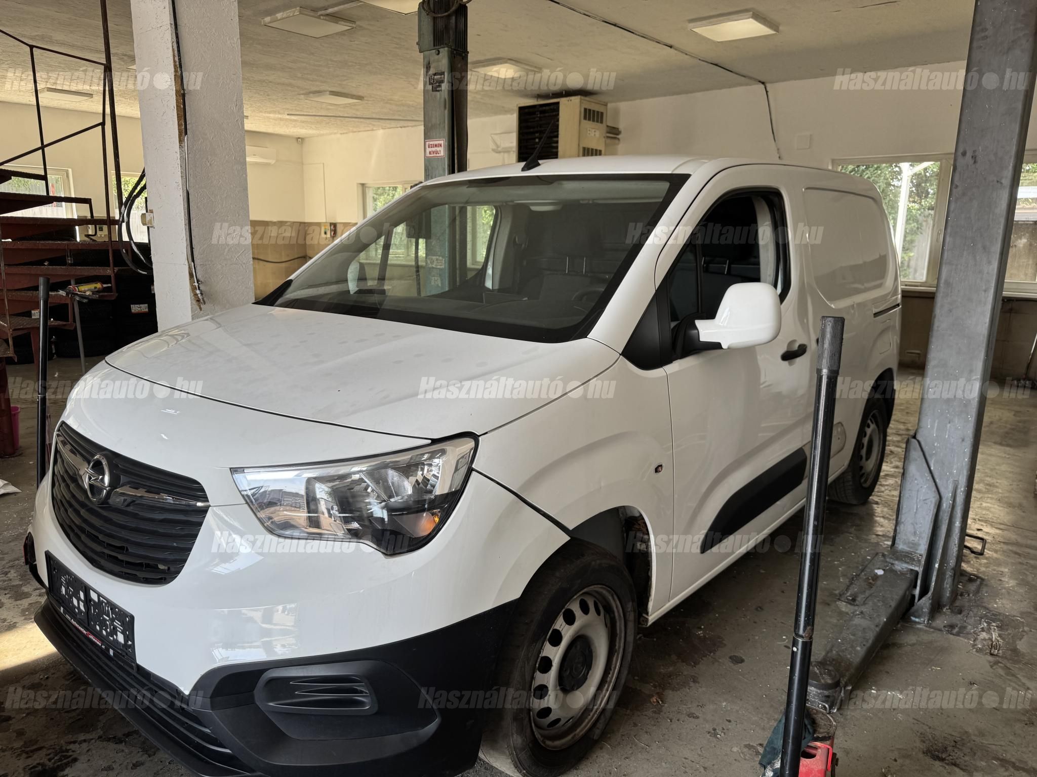 OPEL COMBO 2020/5 - 1