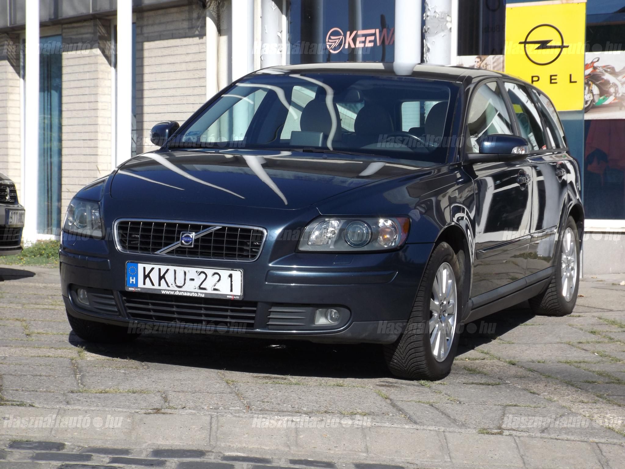 VOLVO V50 2006/10 - 1