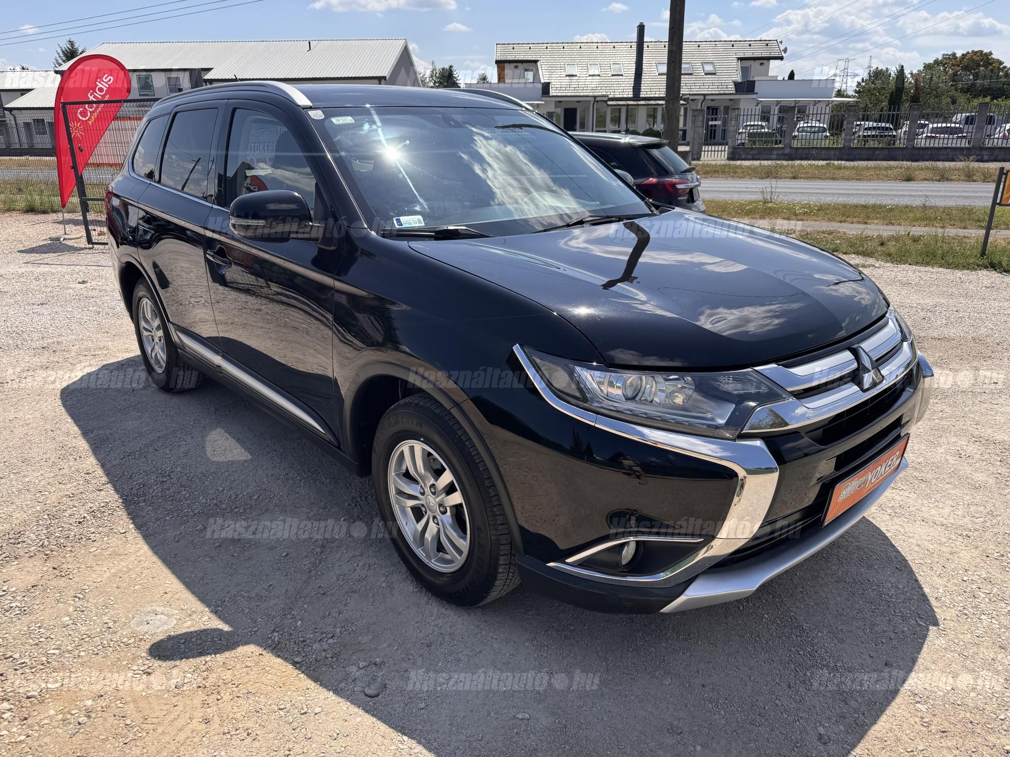 MITSUBISHI OUTLANDER 2016/3 - 1