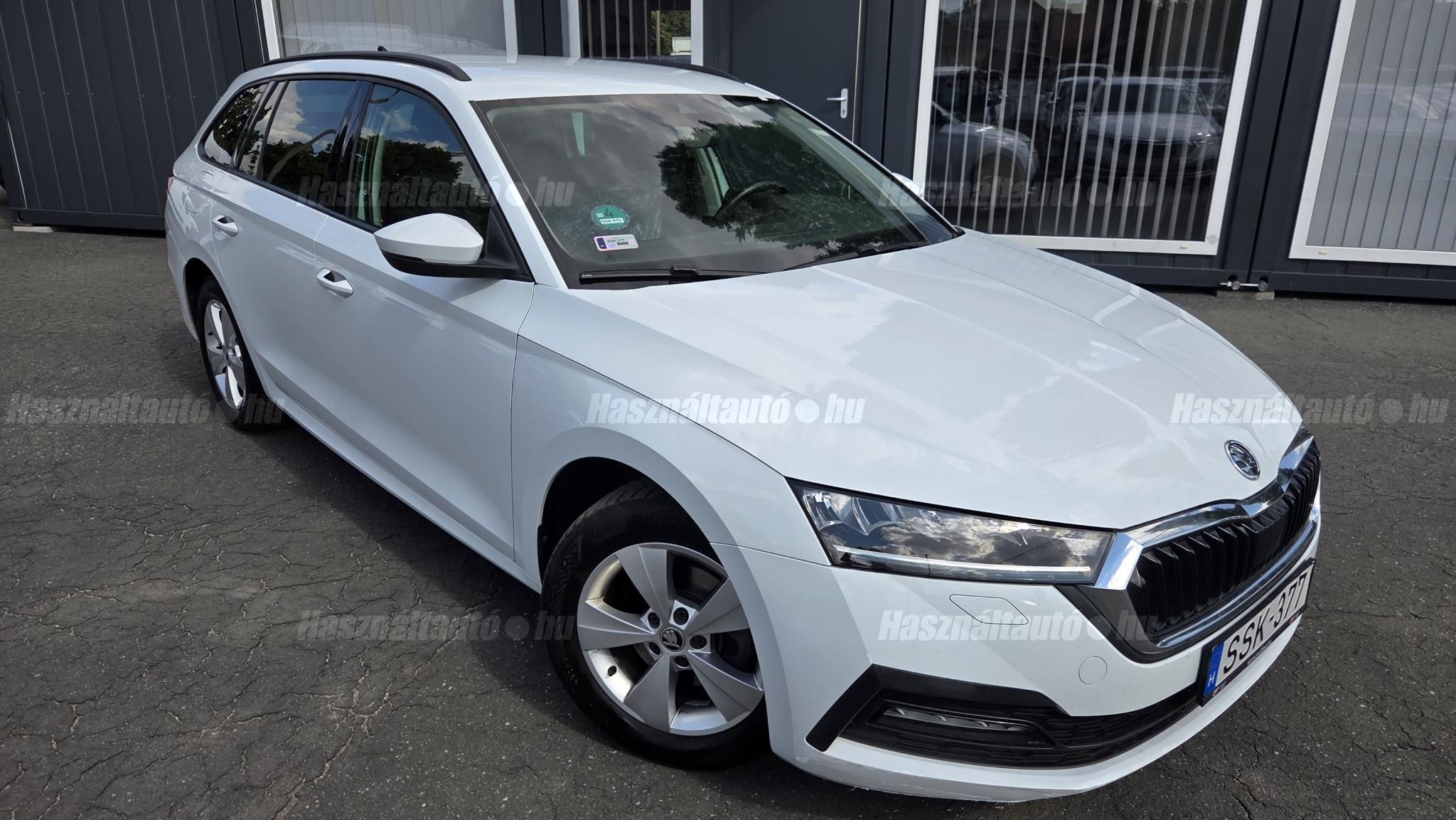 SKODA OCTAVIA 2021/8 - 1