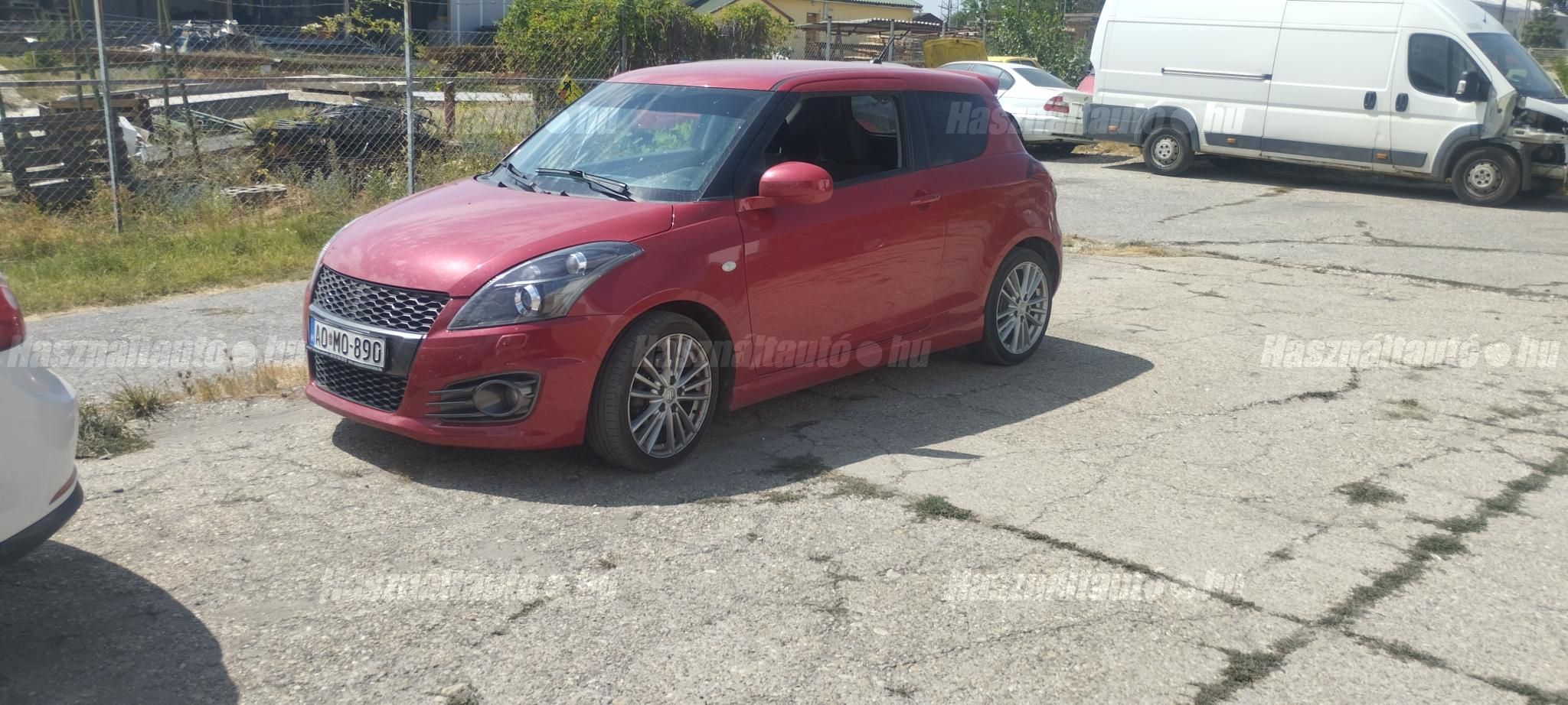 SUZUKI SWIFT 2013/10 - 1
