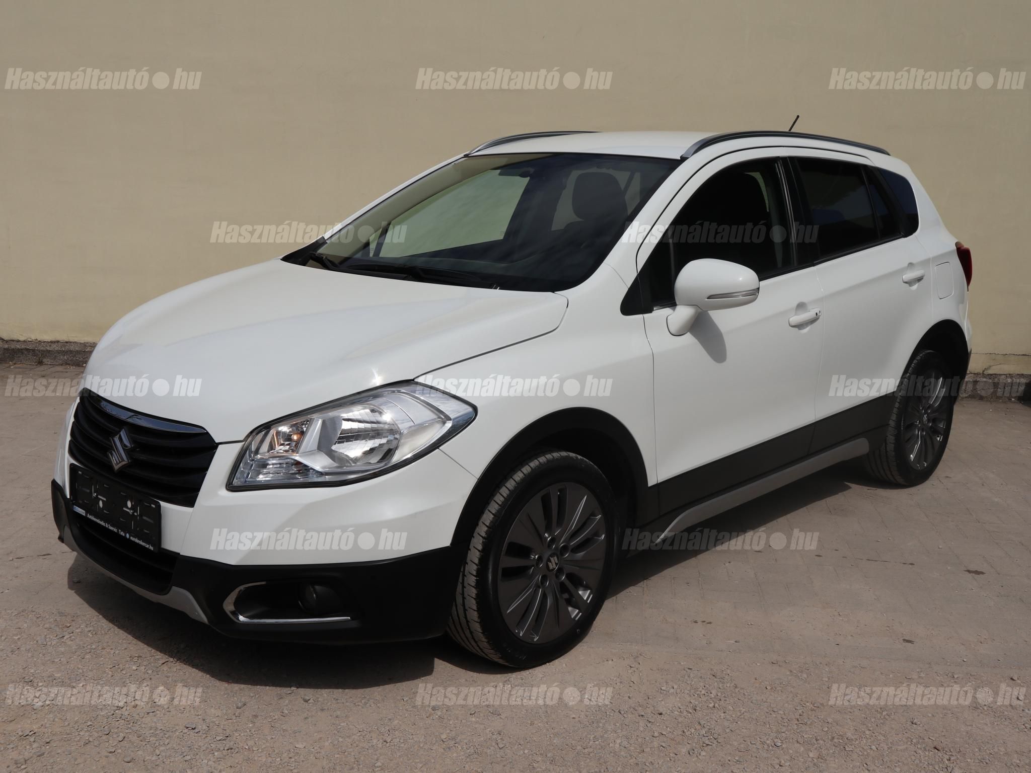 SUZUKI SX4 S-CROSS 2015/11 - 1