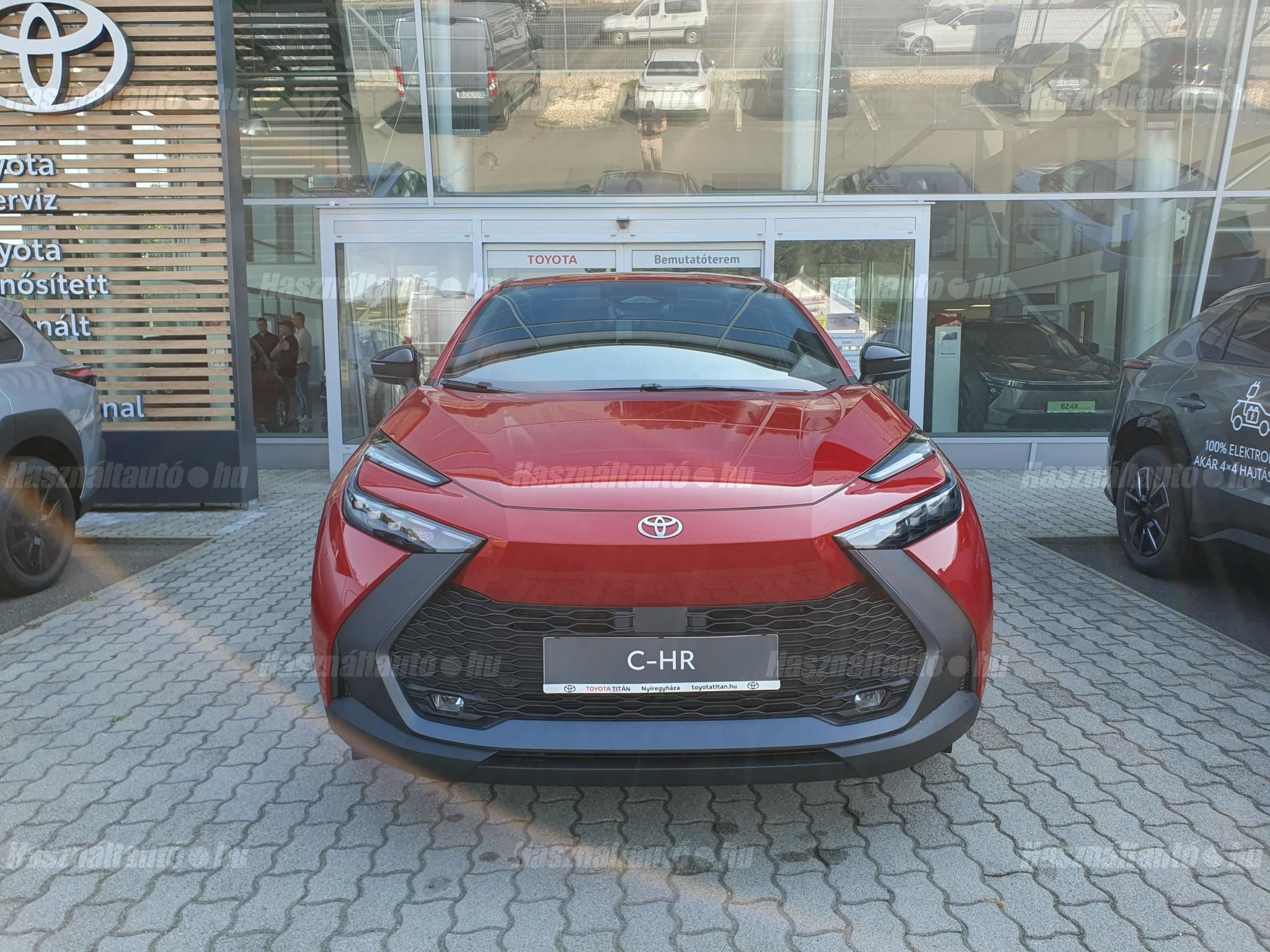 TOYOTA C-HR 2026/4 - 1