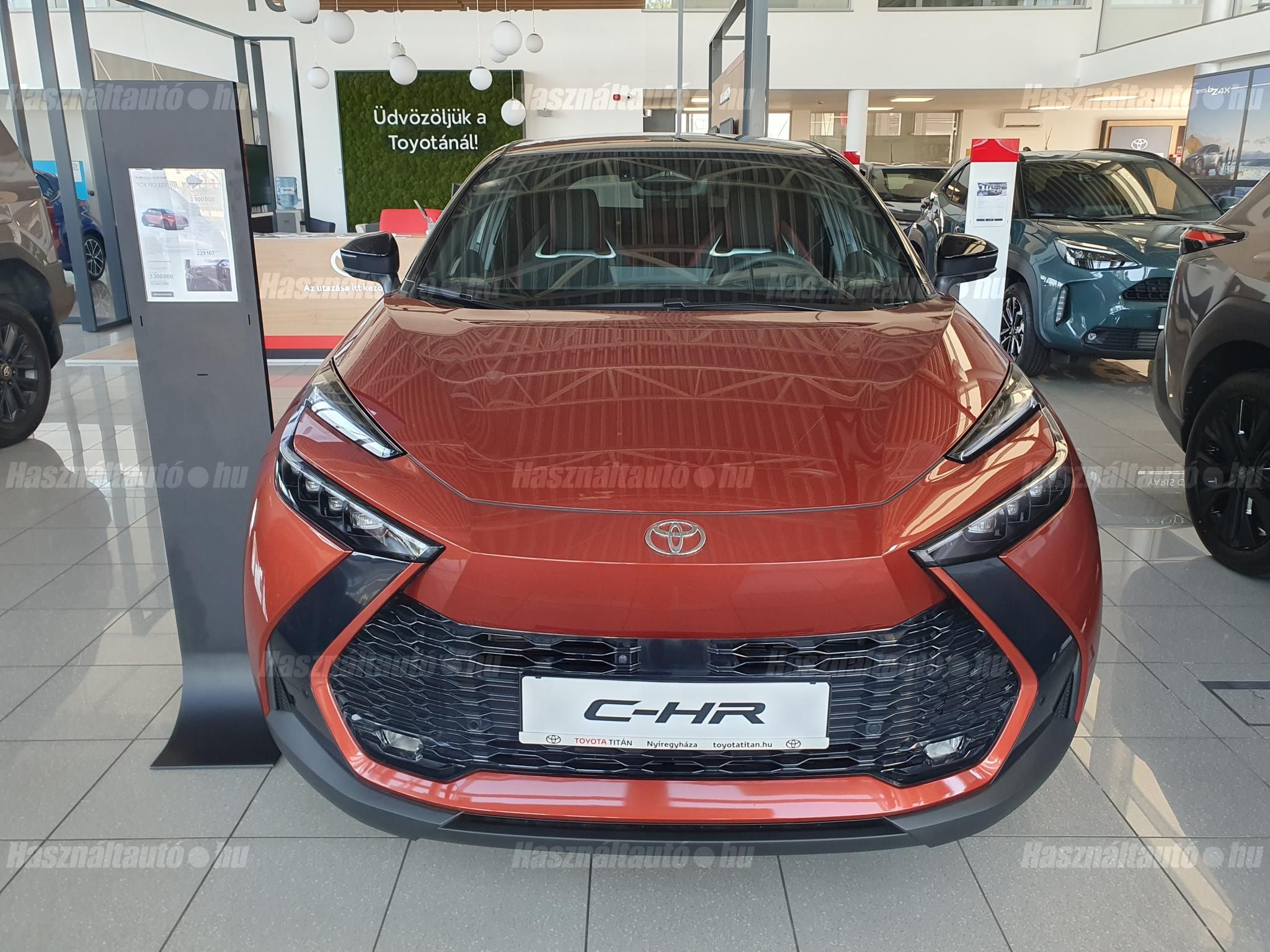 TOYOTA C-HR 2026/6 - 1