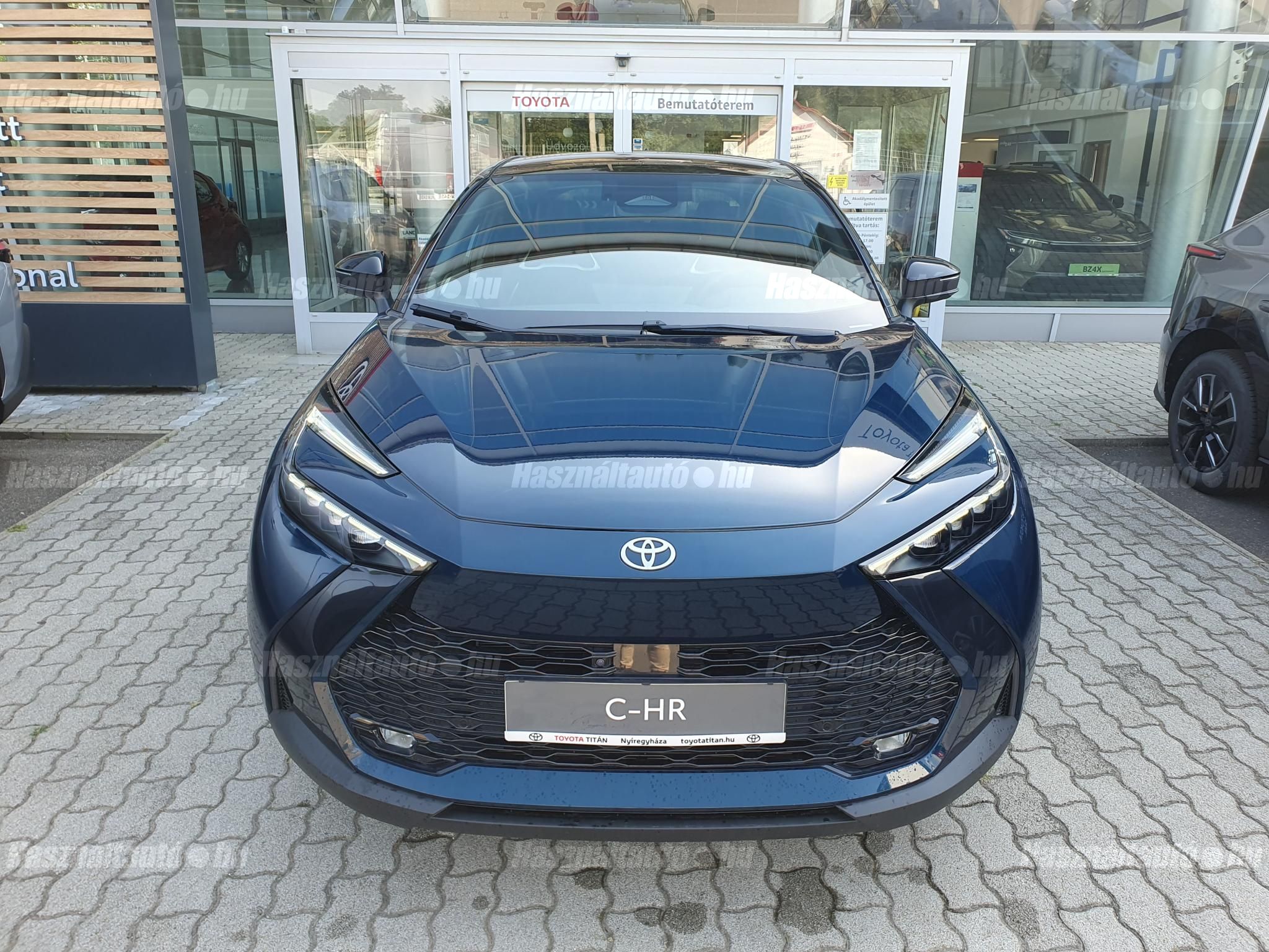 TOYOTA C-HR 2026/6 - 1