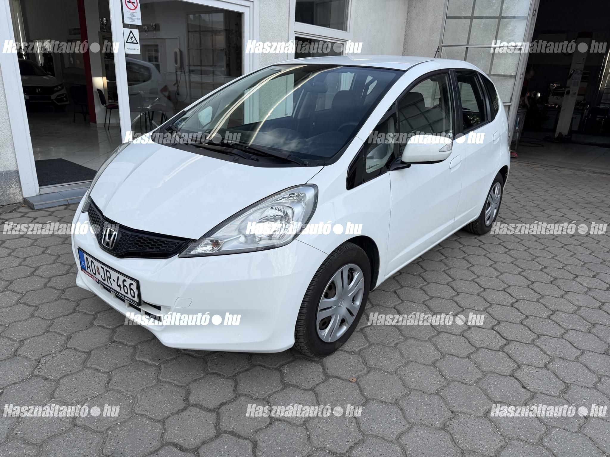 HONDA JAZZ 2011/3 - 1