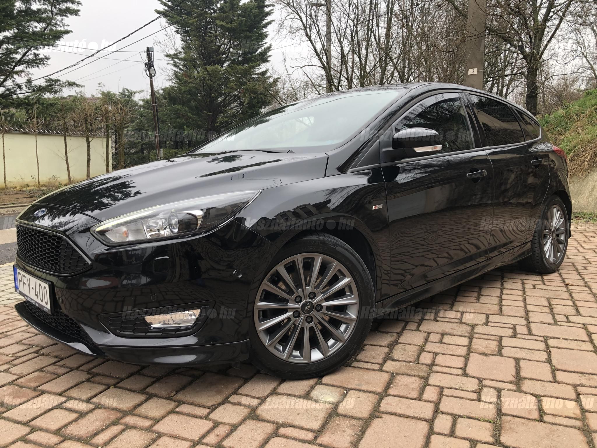 FORD FOCUS 2017/6 - 1
