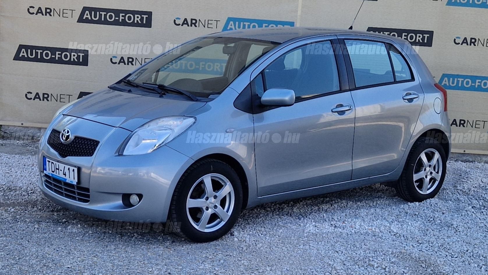 TOYOTA YARIS 2008/12 - 1