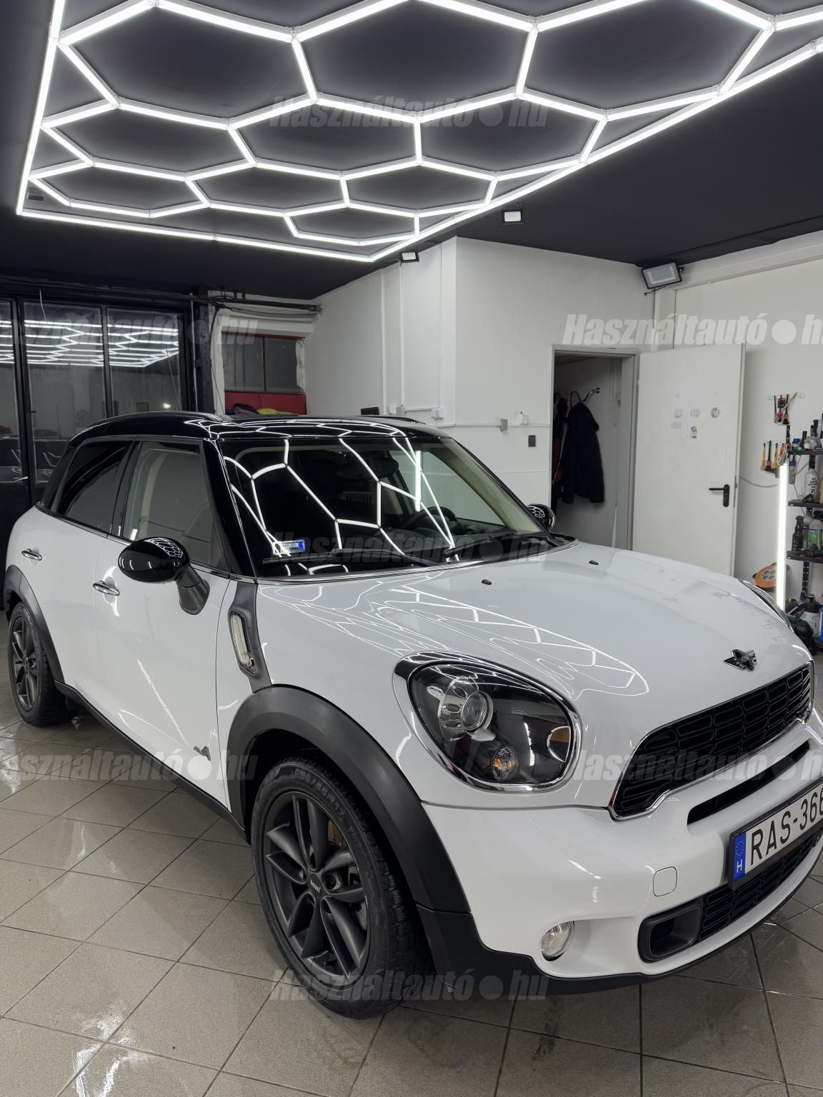 MINI COUNTRYMAN 2014/2 - 1