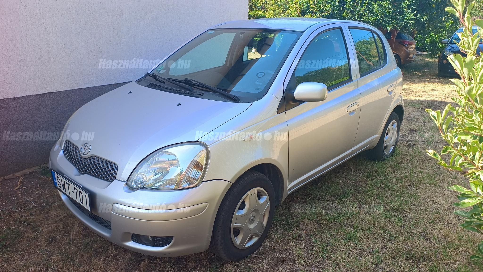 TOYOTA YARIS 2005/7 - 1