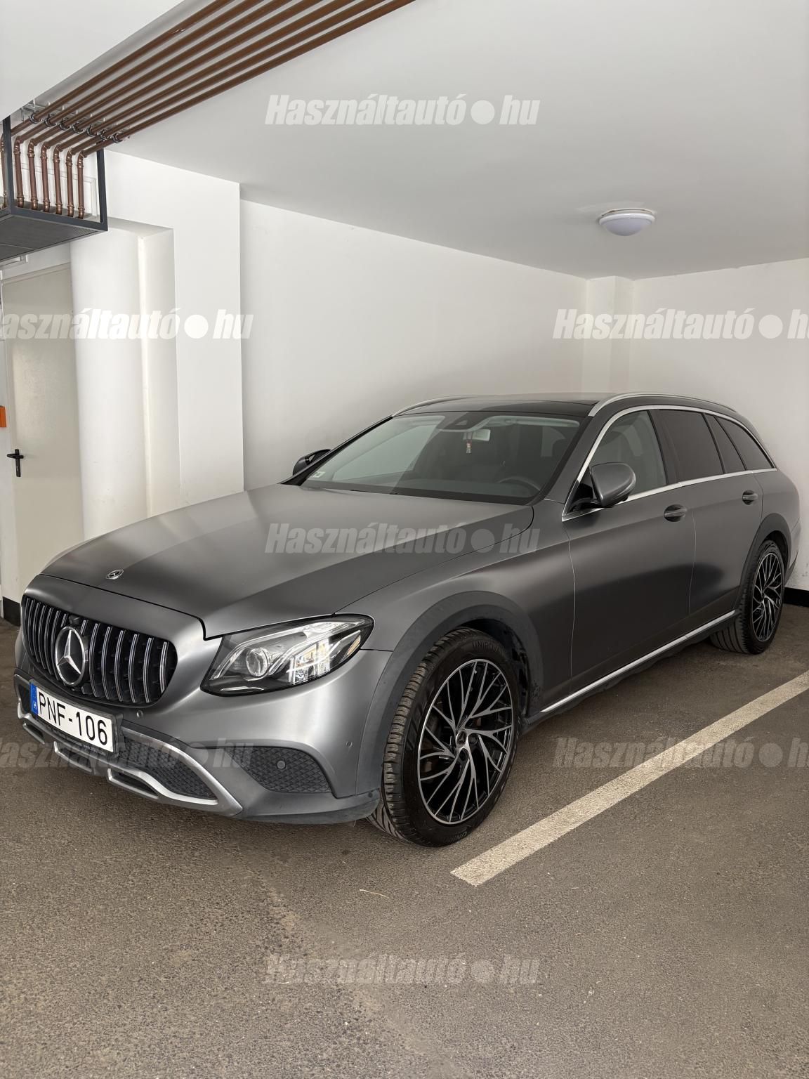 MERCEDES-BENZ E 220 2017/12 - 1