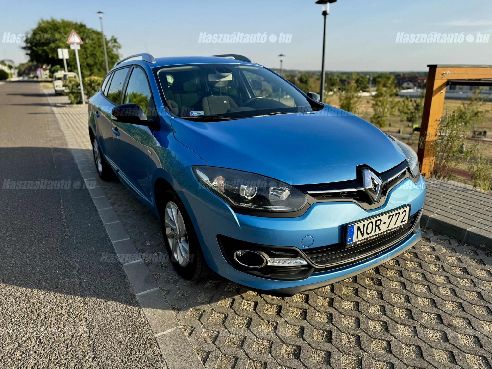 RENAULT MEGANE 2016/4 - 1