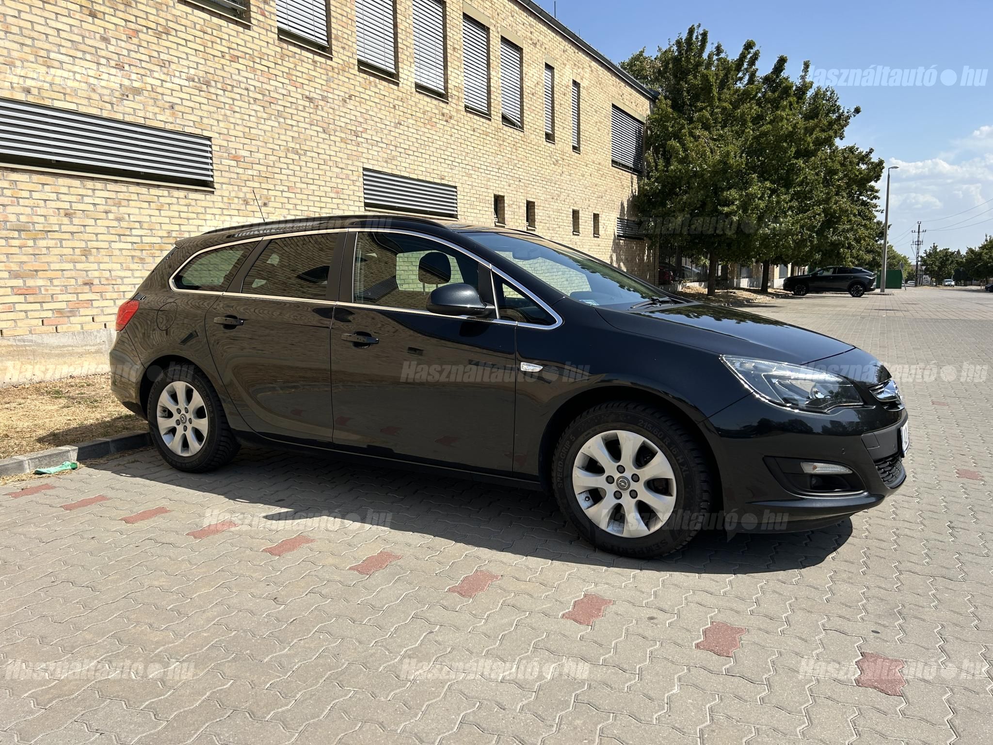 OPEL ASTRA J 2016/3 - 1