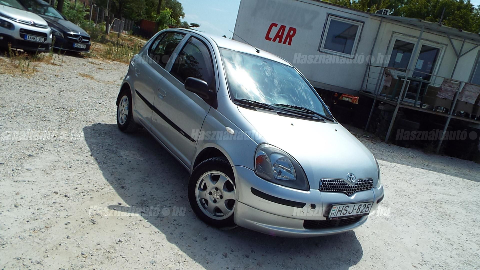 TOYOTA YARIS 2001/5 - 1