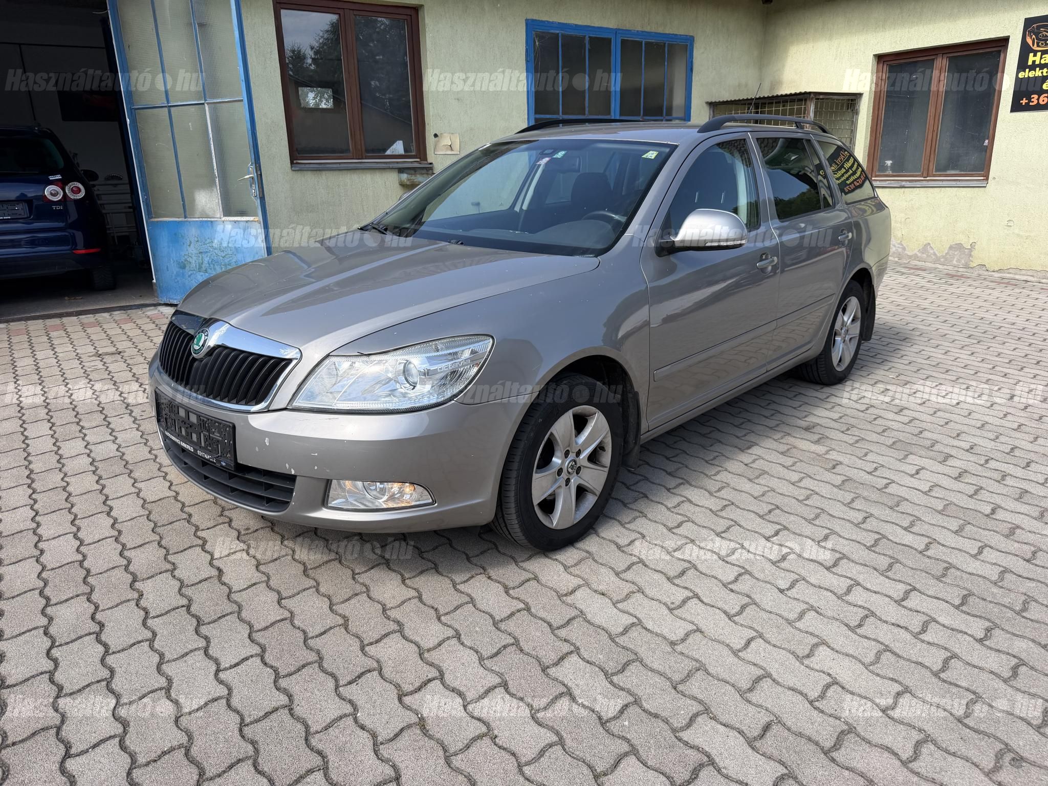 SKODA OCTAVIA 2011/1 - 1