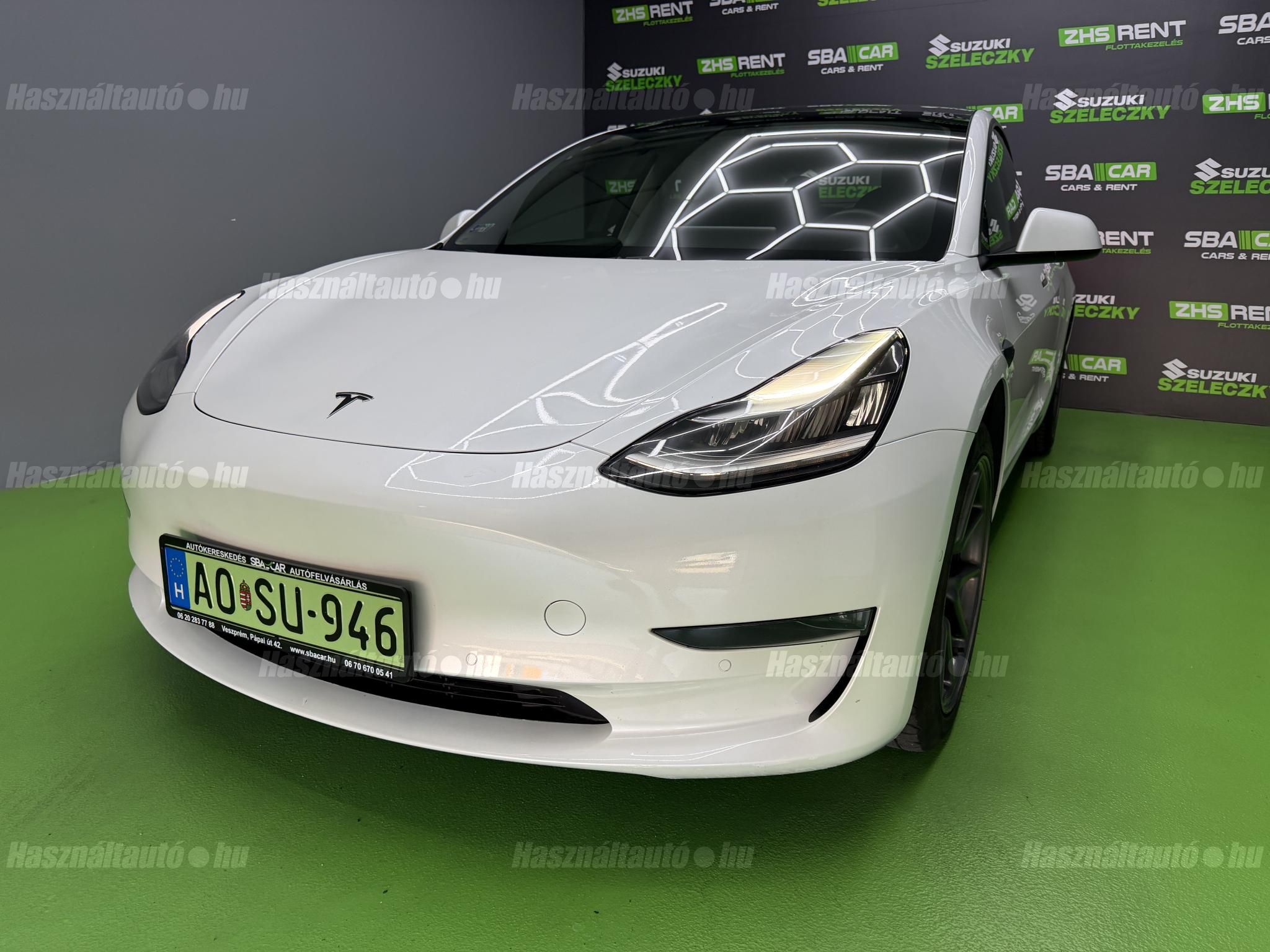 TESLA MODEL 3 2020/12 - 1
