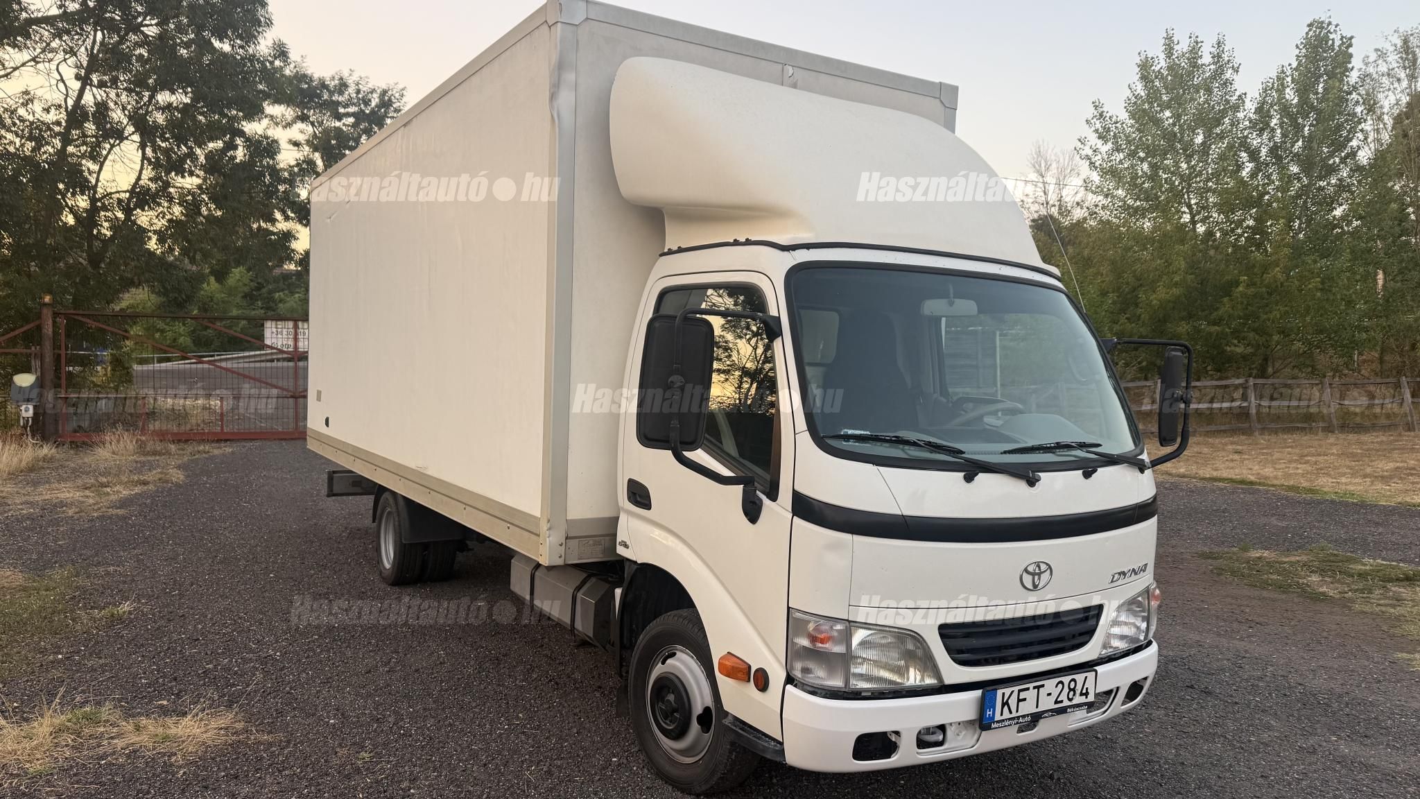 TOYOTA DYNA 2007/2 - 1
