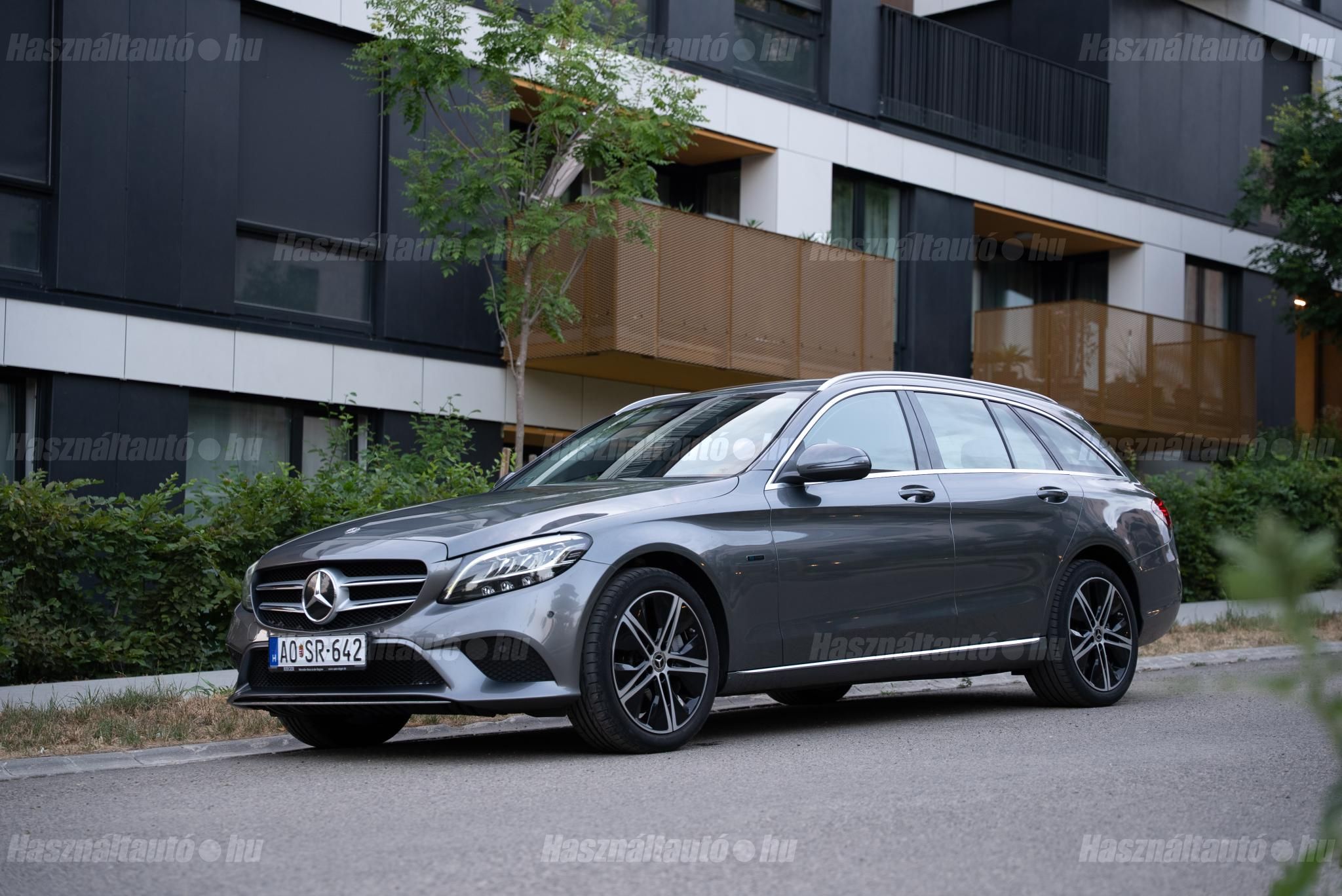 MERCEDES-BENZ C 300 2020/11 - 1