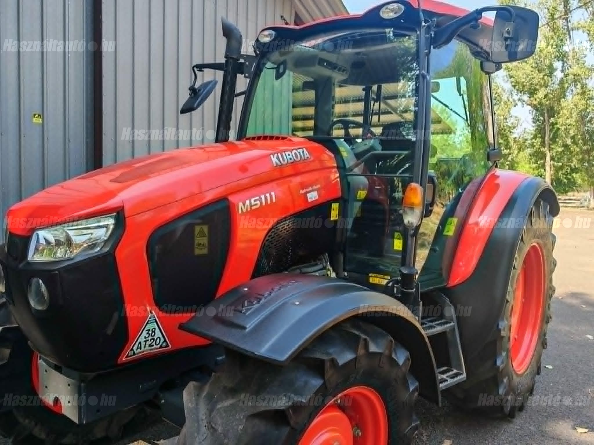 KUBOTA 2018/8 - 1