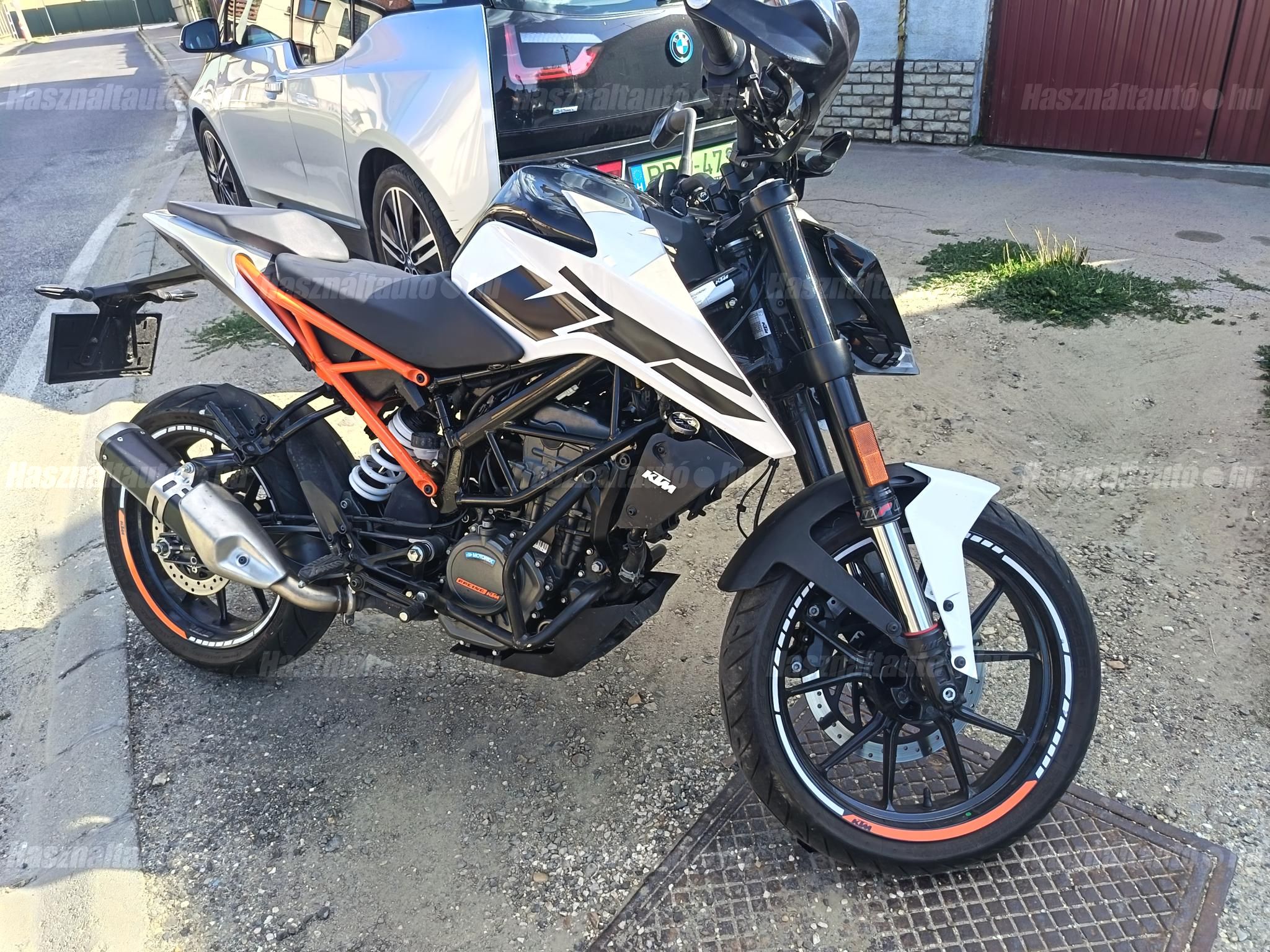 KTM 125 DUKE 2021 - 1