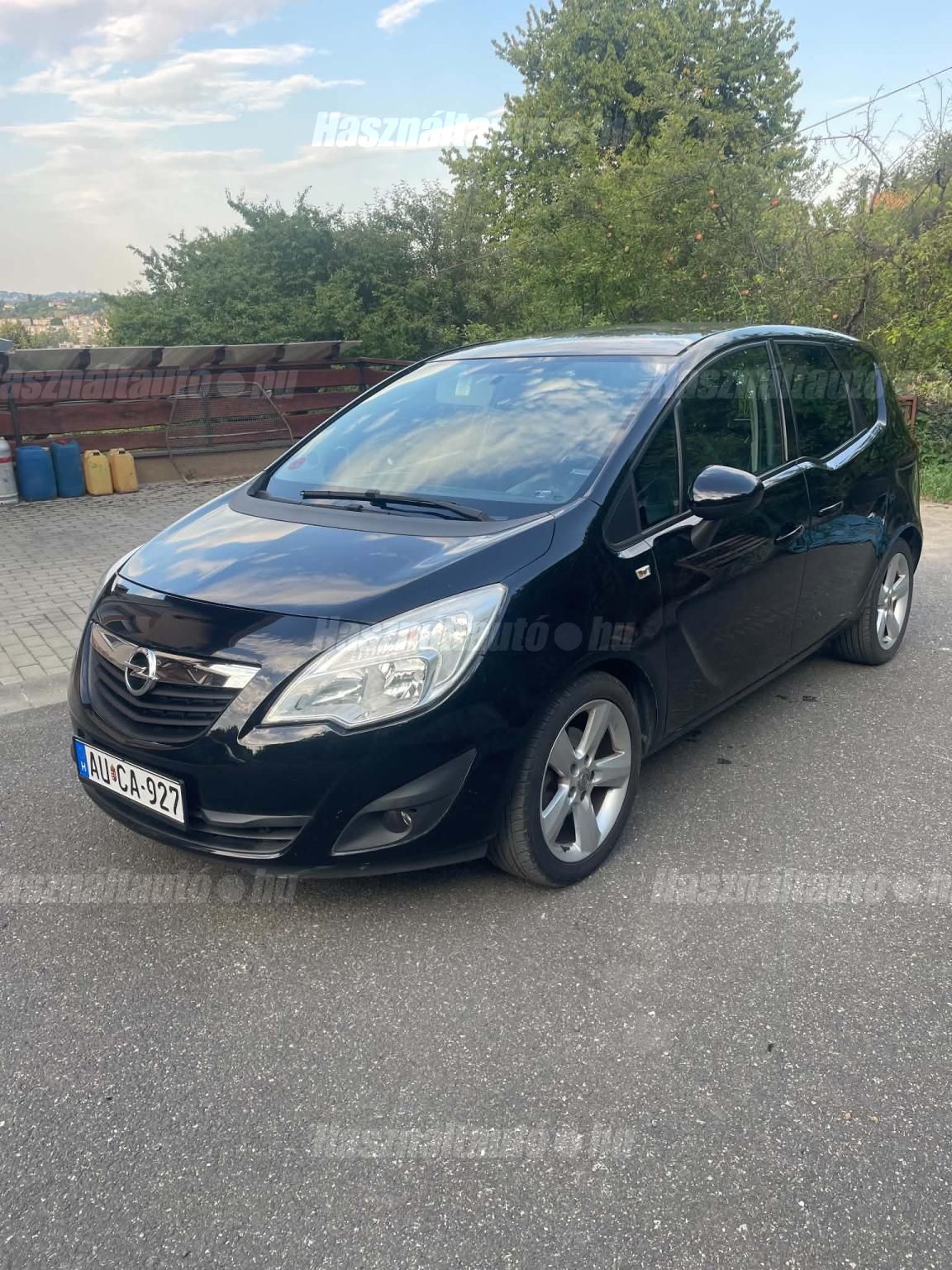 OPEL MERIVA B 2010/11 - 1