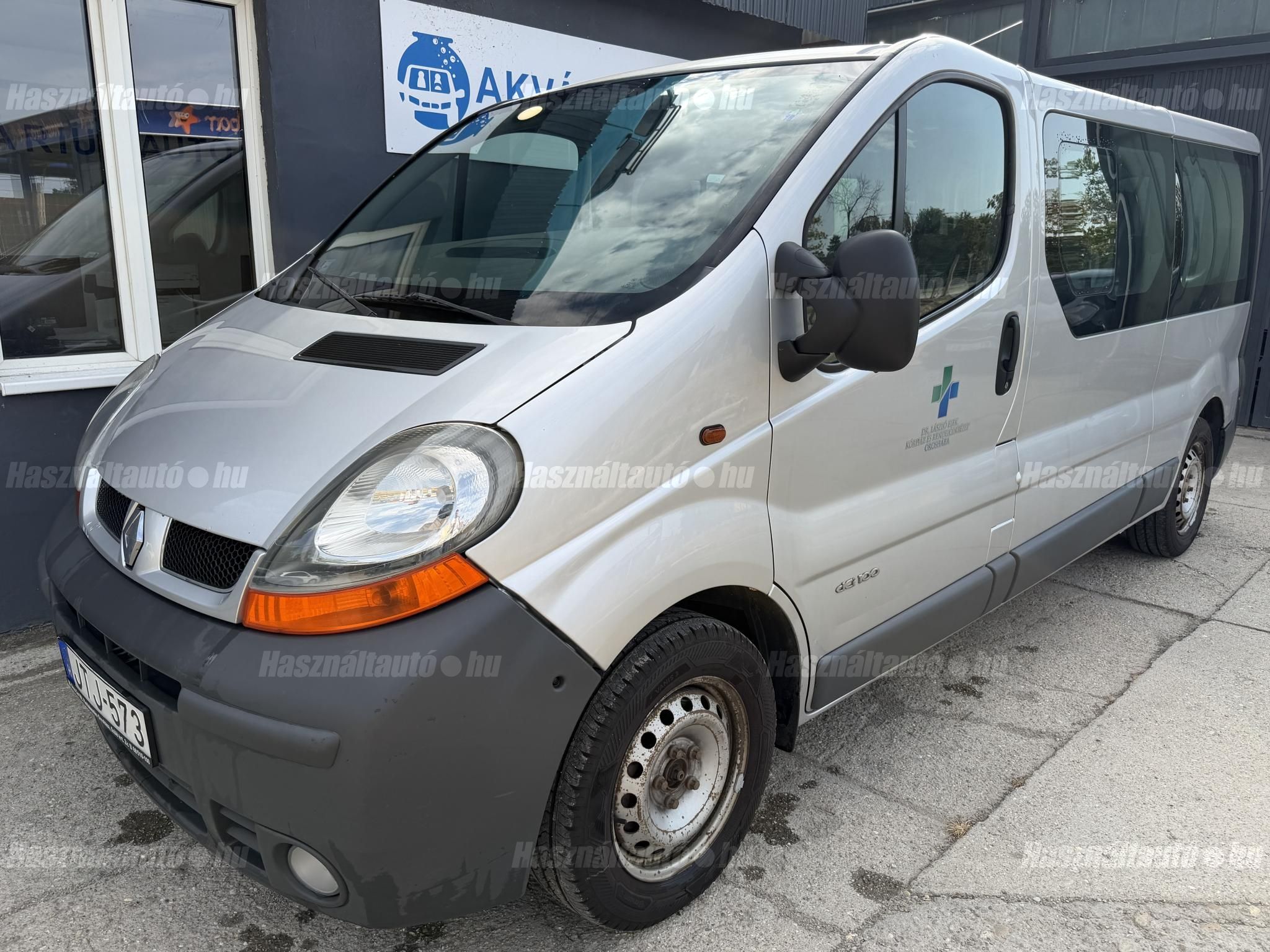 RENAULT TRAFIC 2005/5 - 1