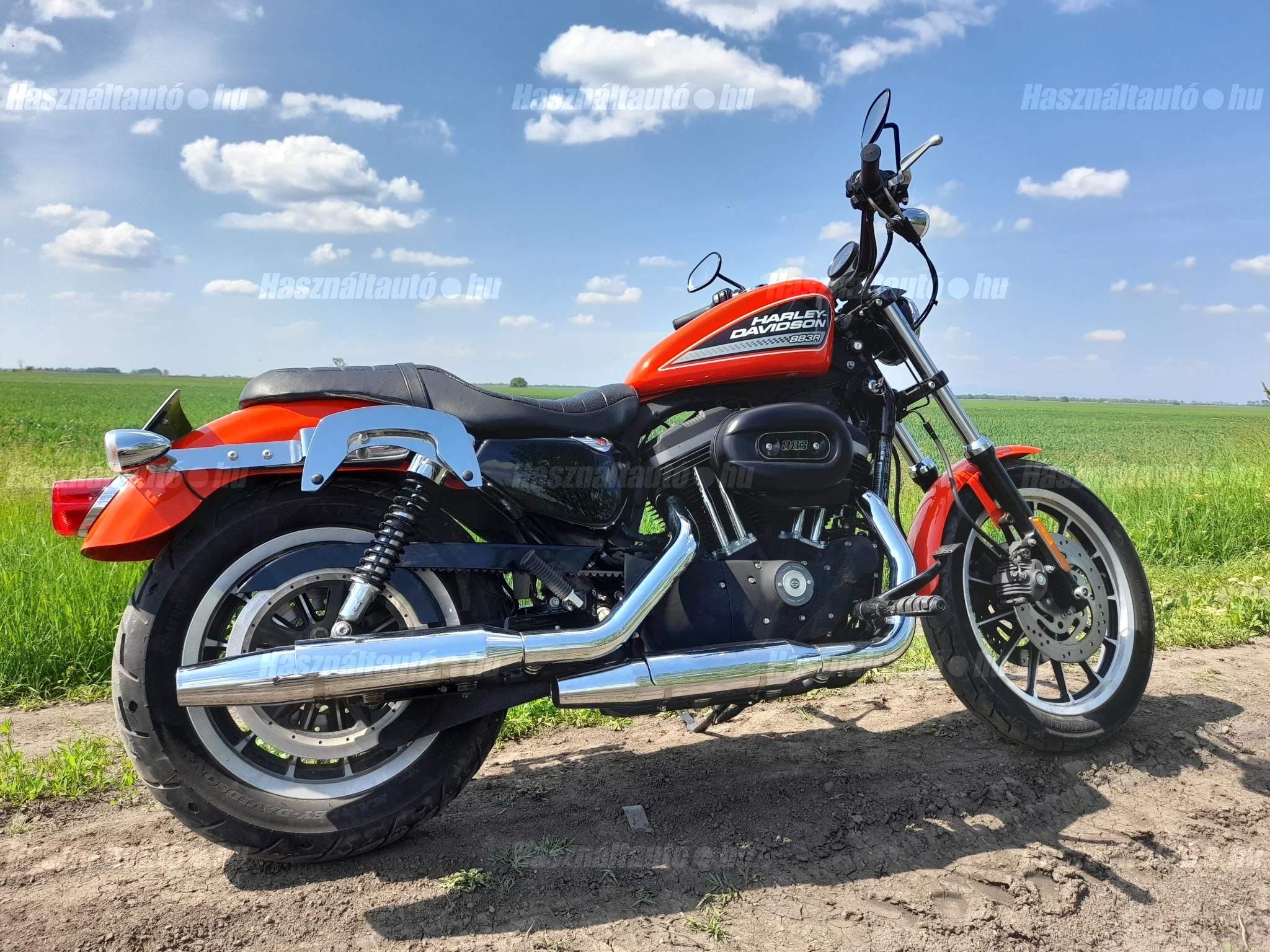 HARLEY-DAVIDSON SPORTSTER 883 R 2012/10 - 1