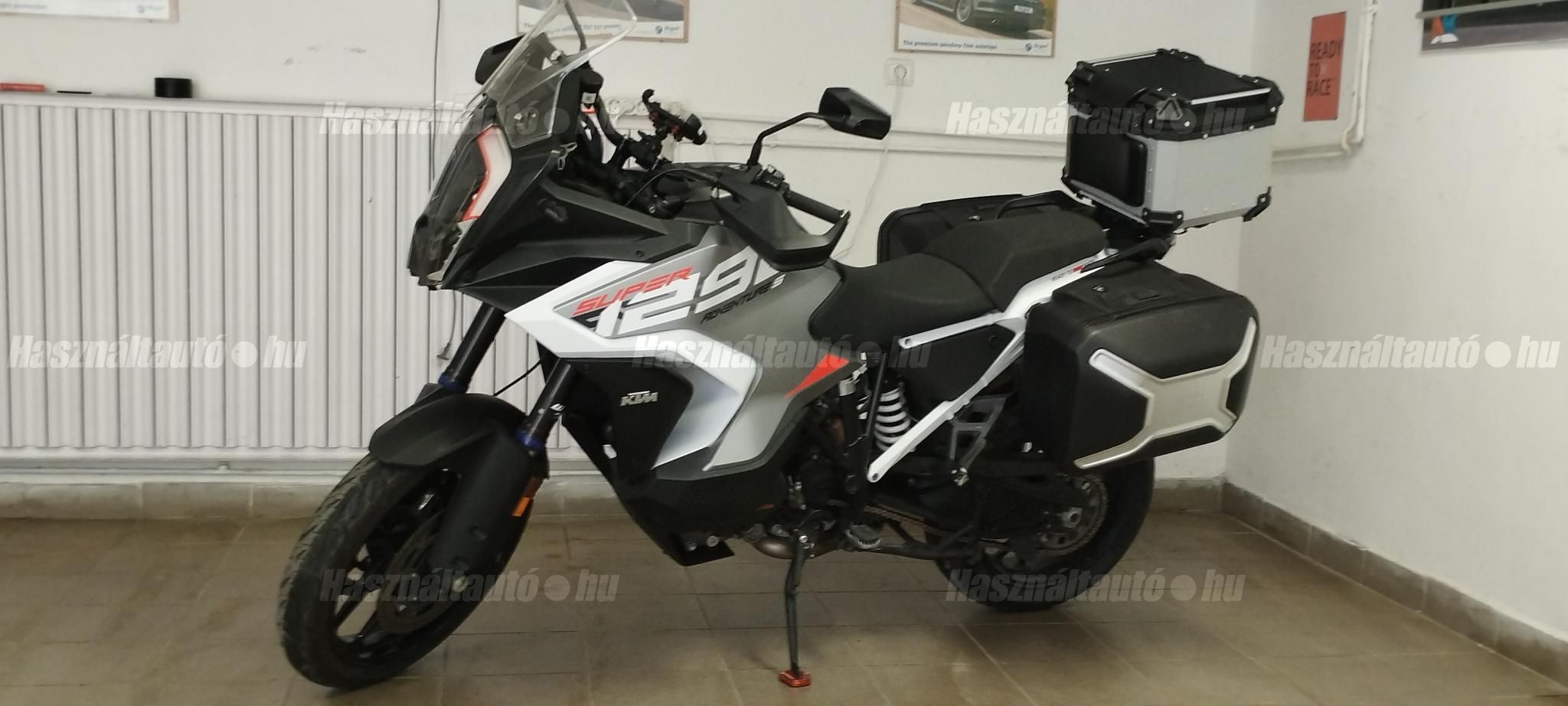 KTM 1290 SUPER ADVENTURE S 2023/2 - 1