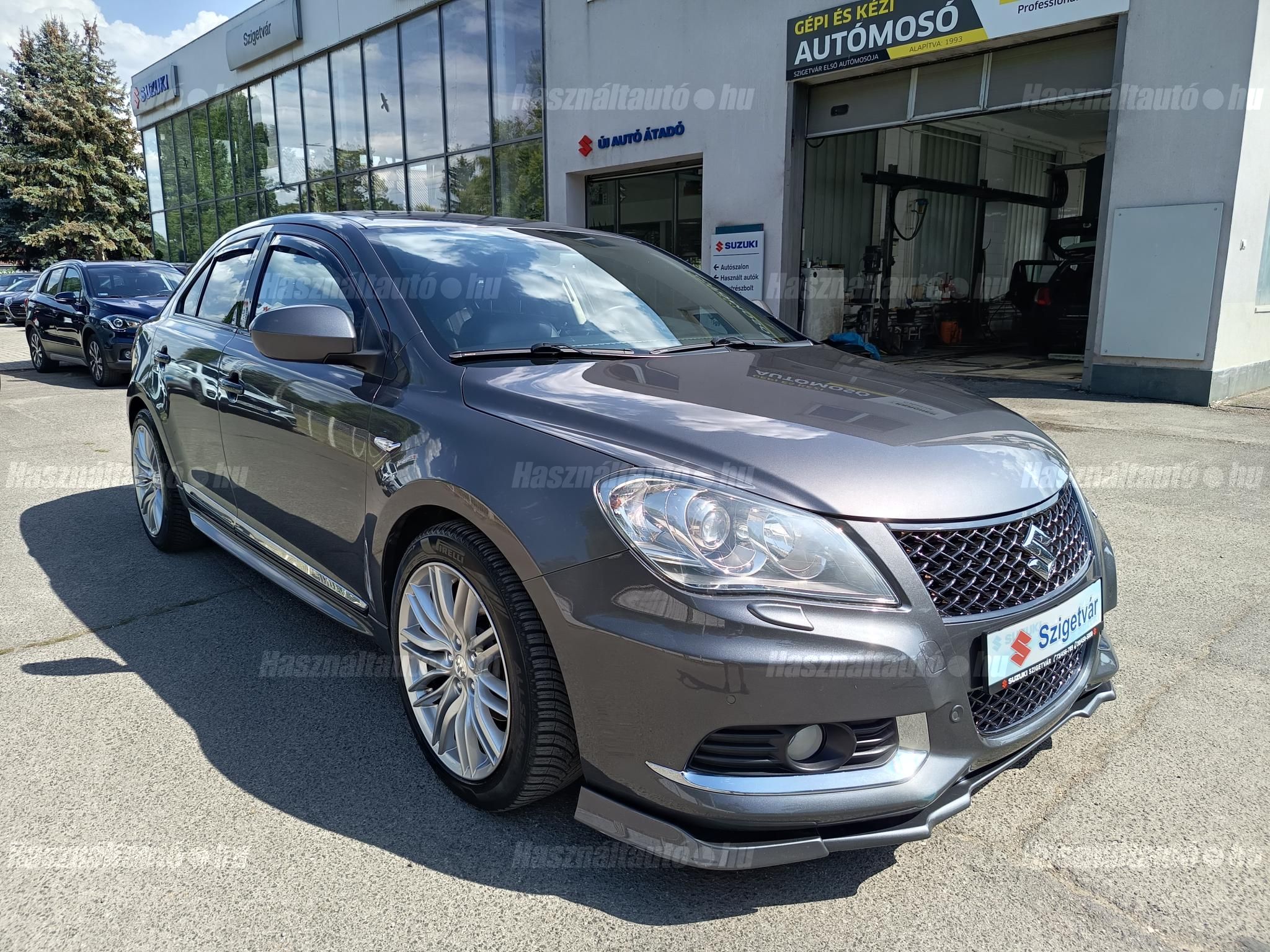 SUZUKI KIZASHI 2014/10 - 1