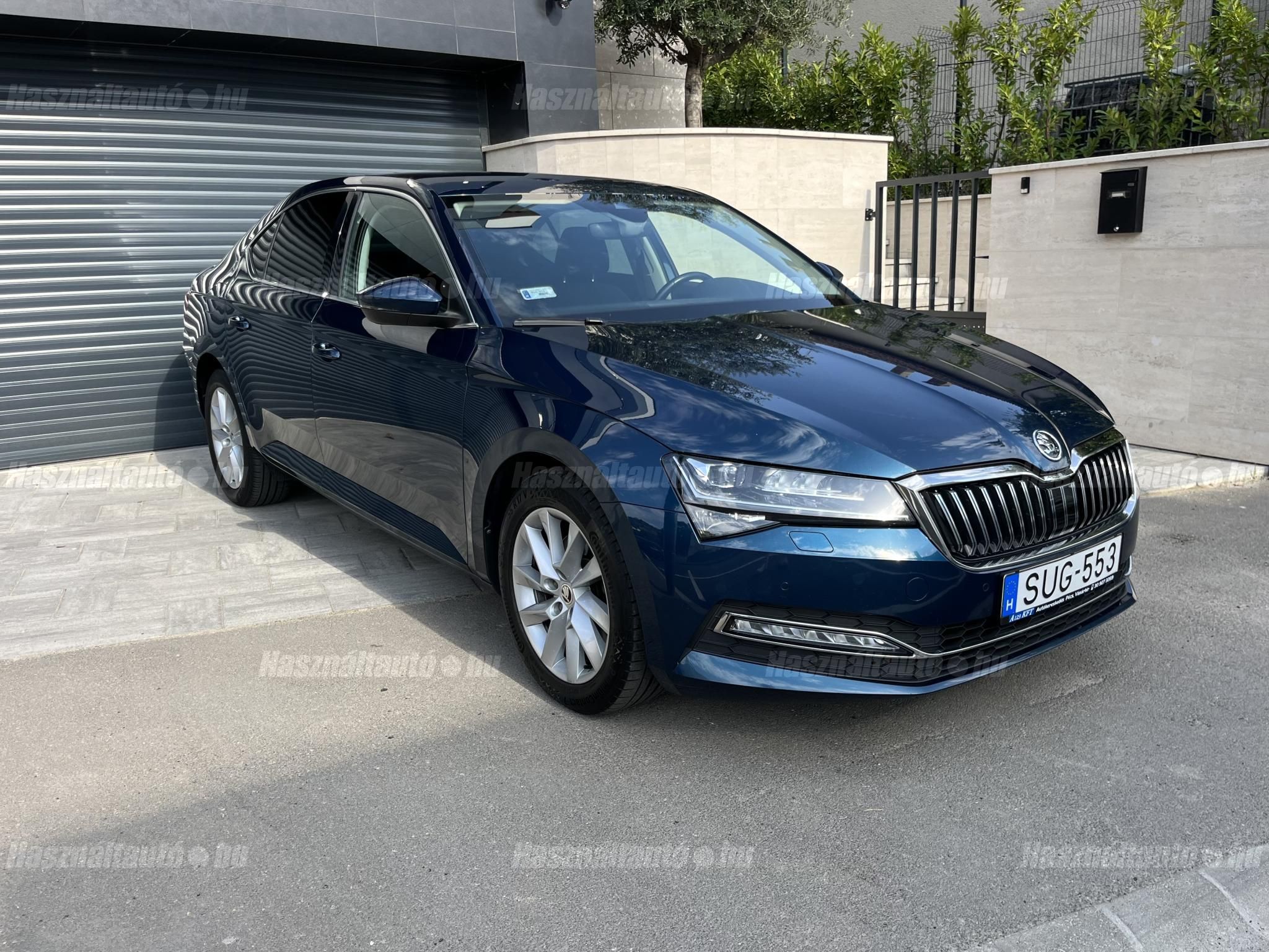 SKODA SUPERB 2021/8 - 1