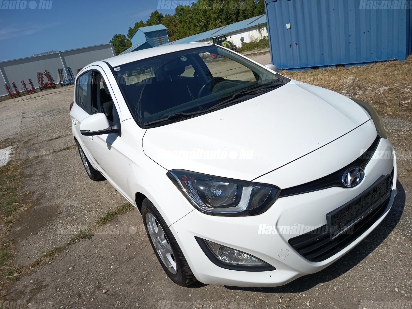 HYUNDAI I20 2012 - 1