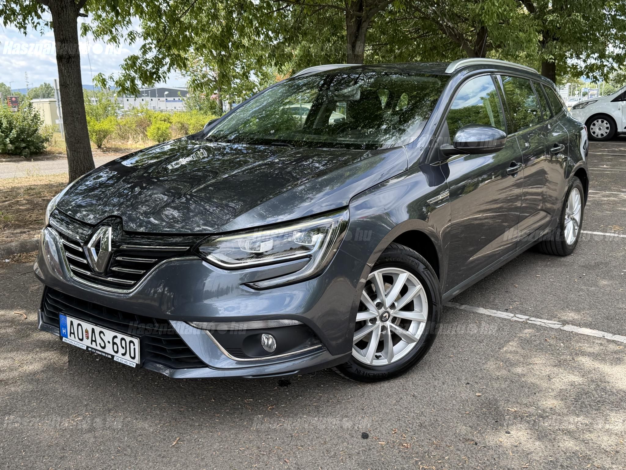 RENAULT MEGANE 2017/8 - 1