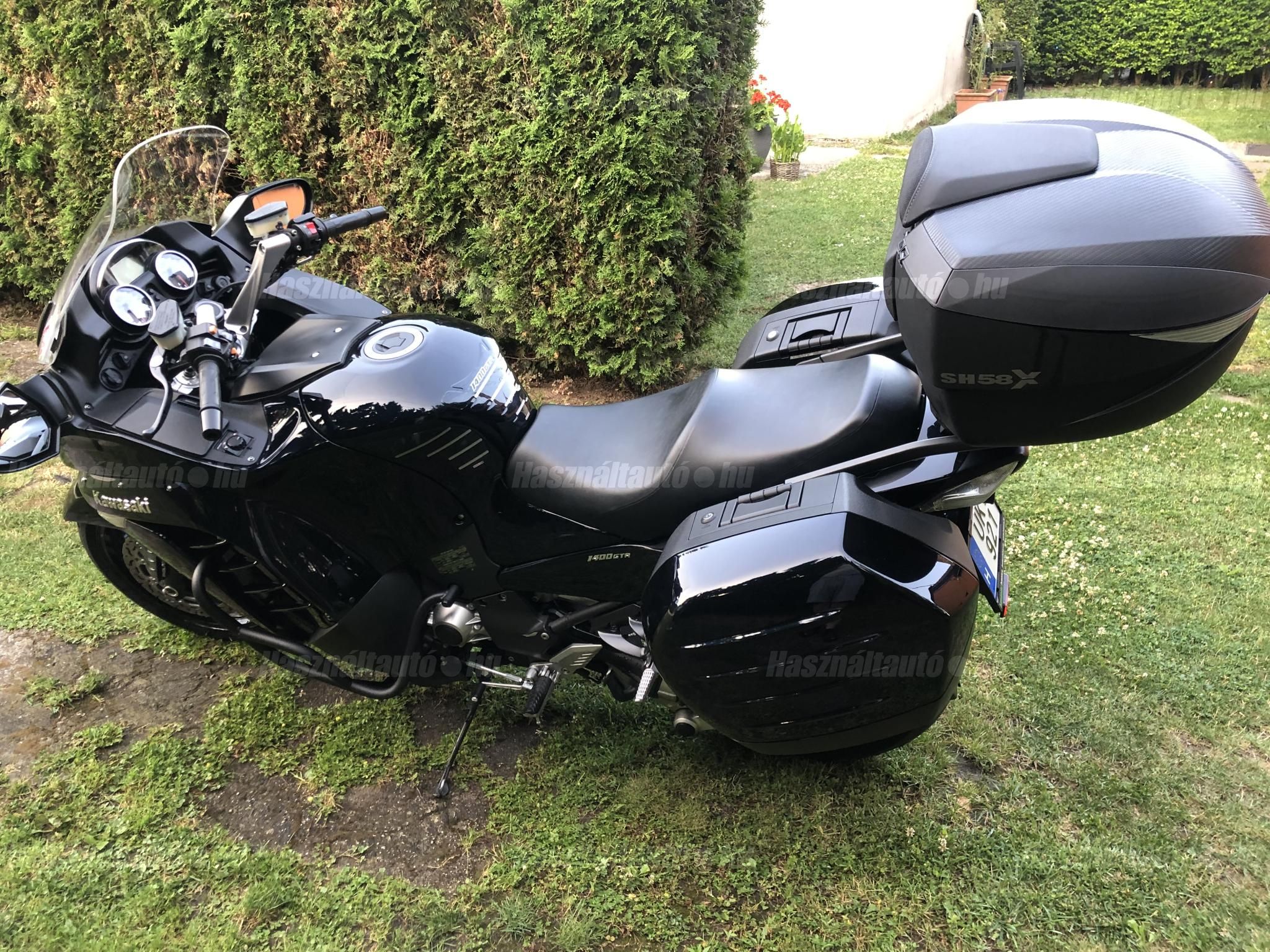 KAWASAKI GTR 1400 2012 - 1