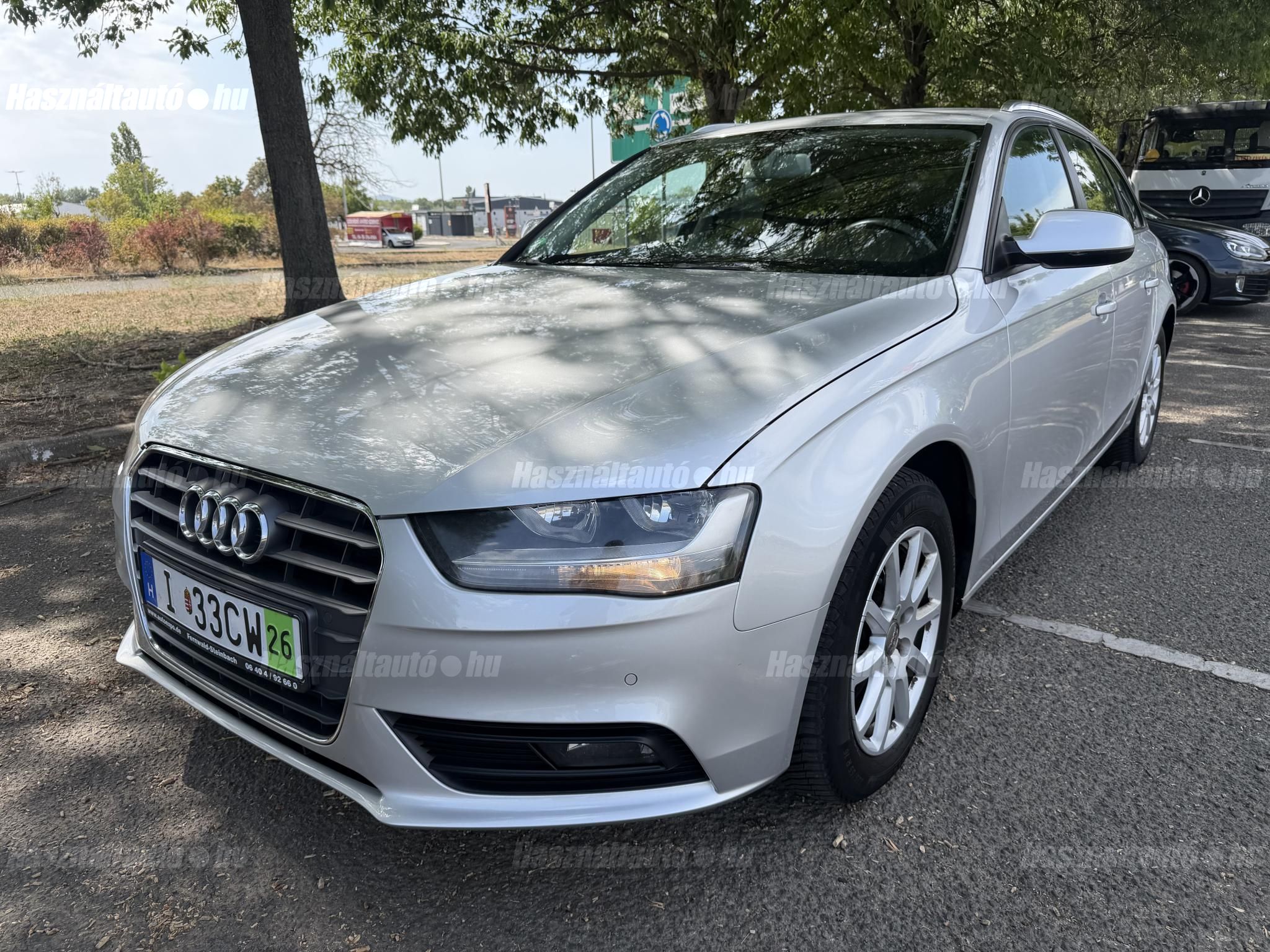 AUDI A4 2012/8 - 1