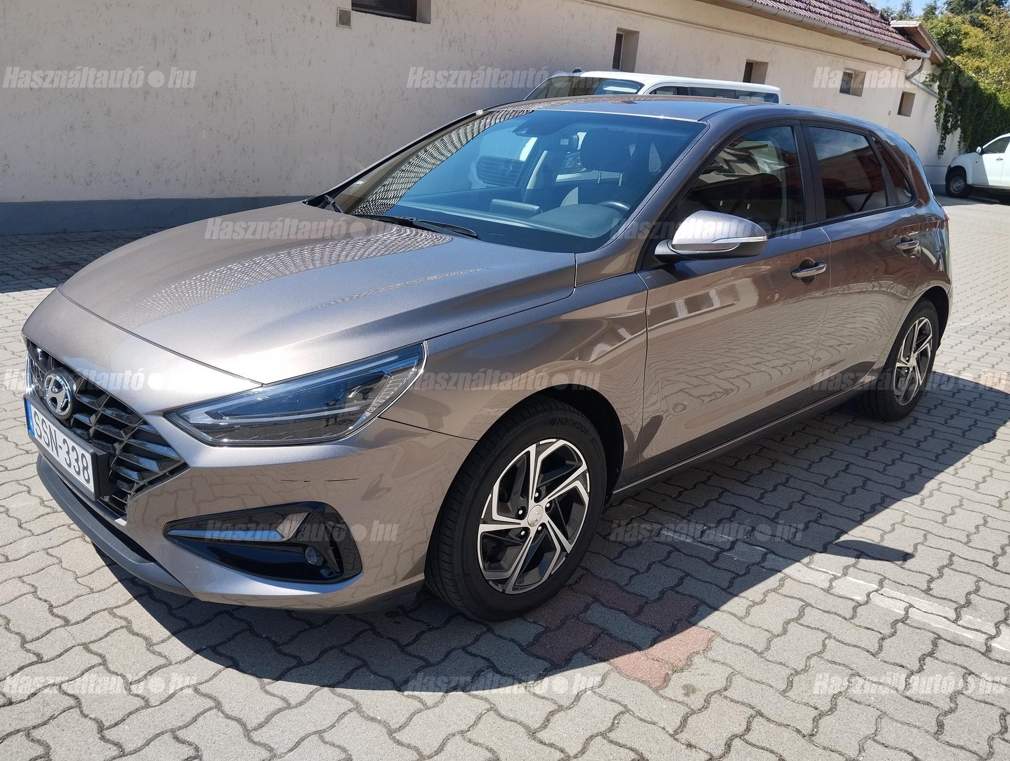 HYUNDAI I30 2021/5 - 1