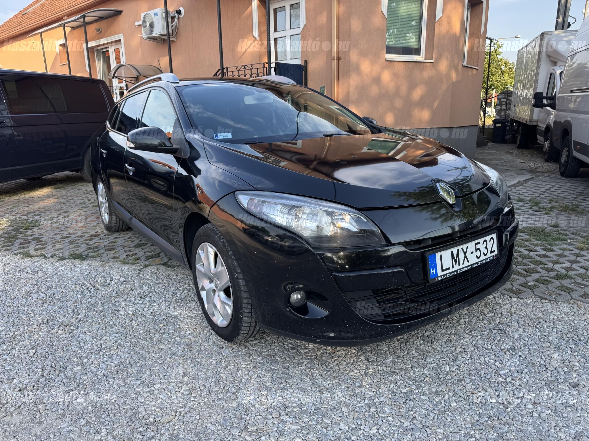 RENAULT MEGANE 2011/4 - 1
