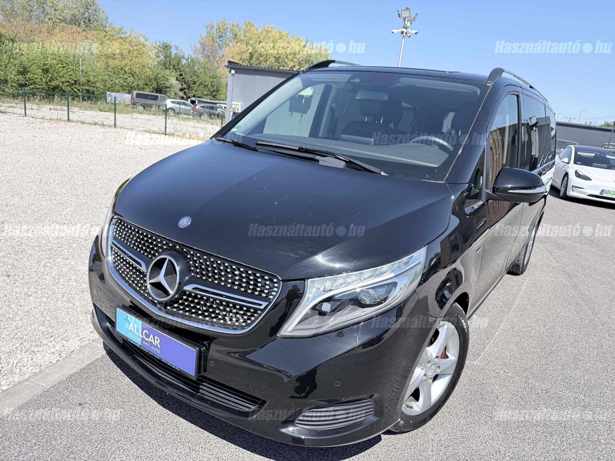 MERCEDES-BENZ V-OSZTÁLY 2016/3 - 1