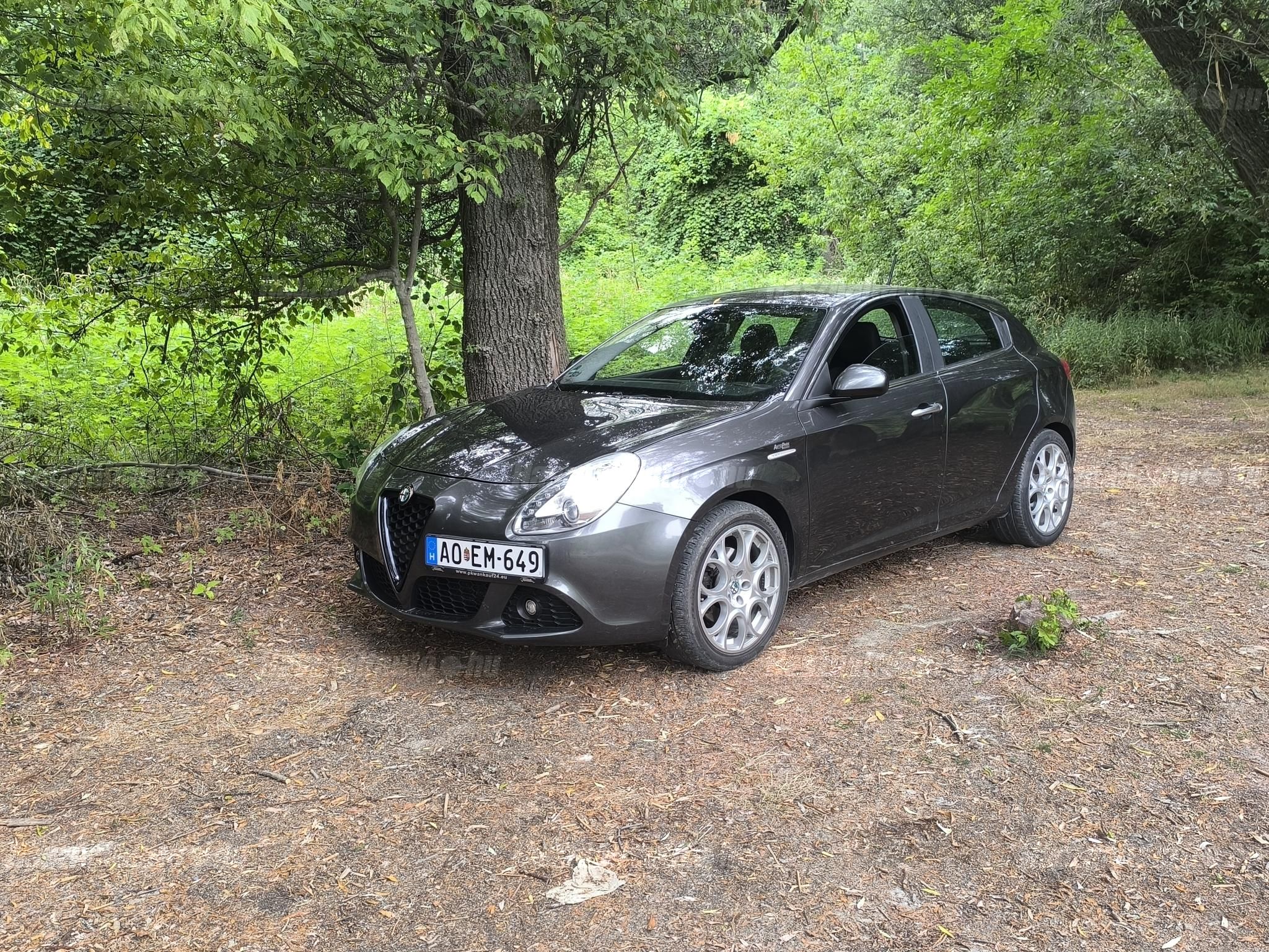 ALFA ROMEO GIULIETTA 2011/8 - 1