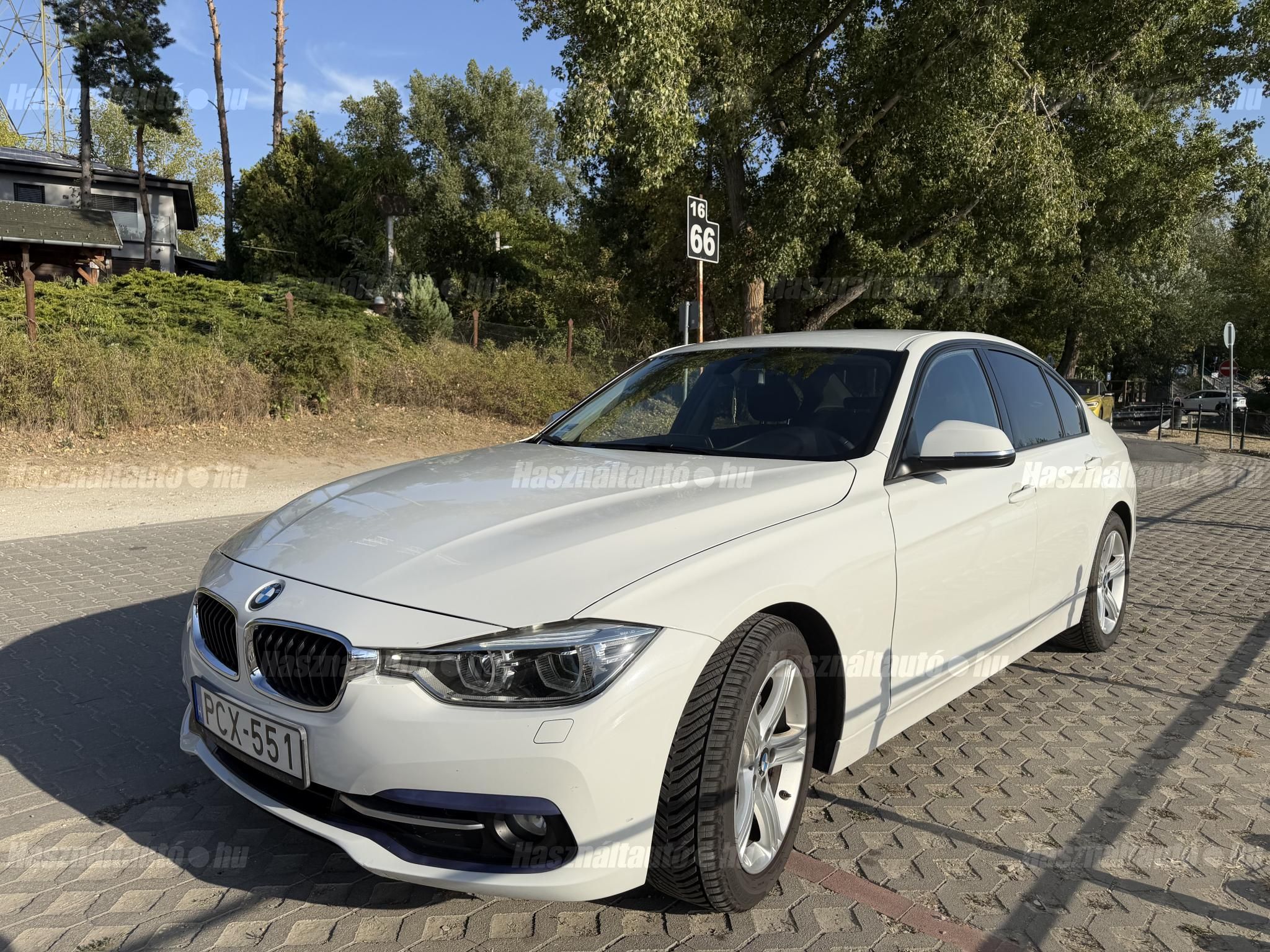 BMW 318 2016/12 - 1