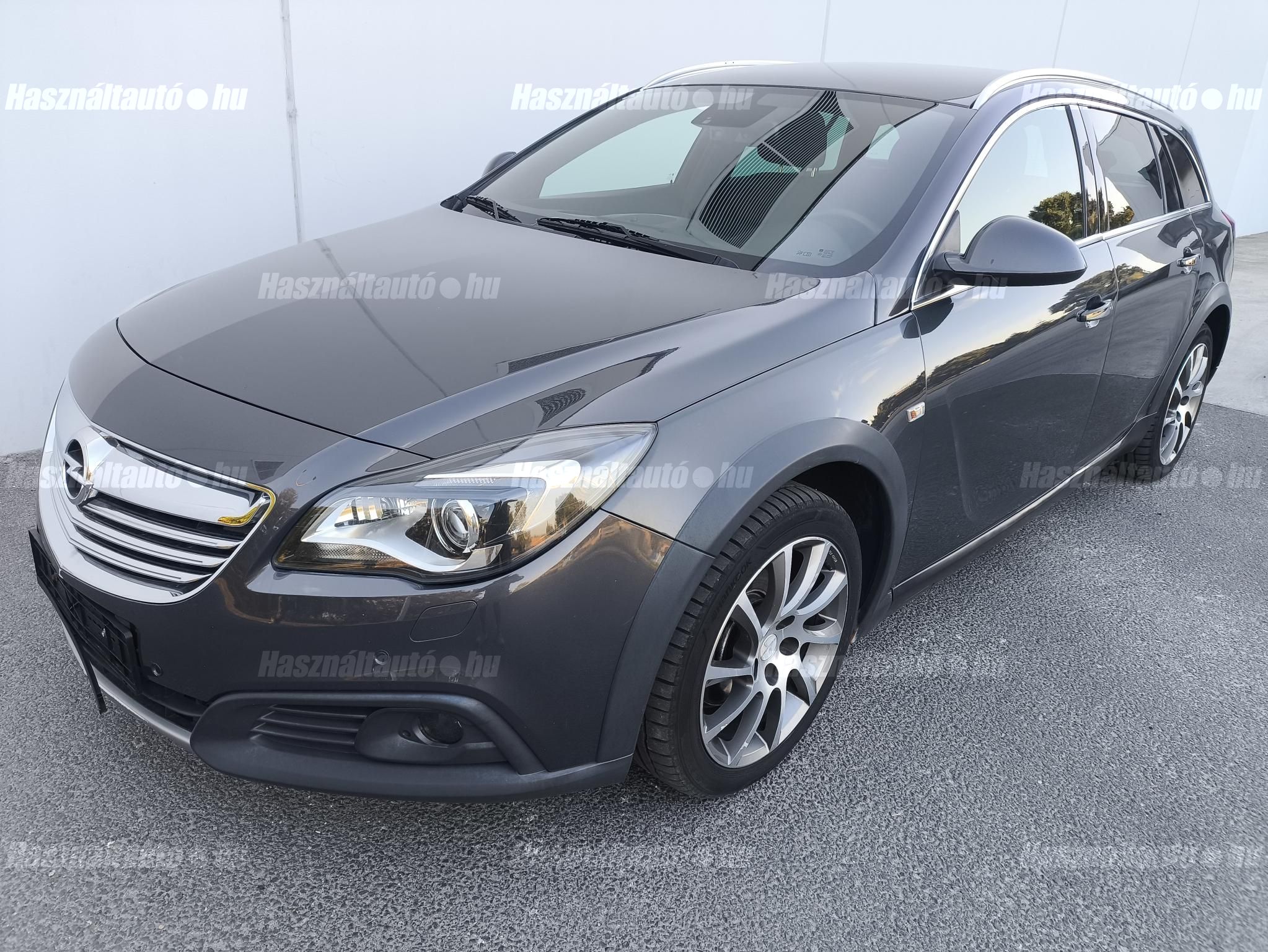 OPEL INSIGNIA 2013/9 - 1