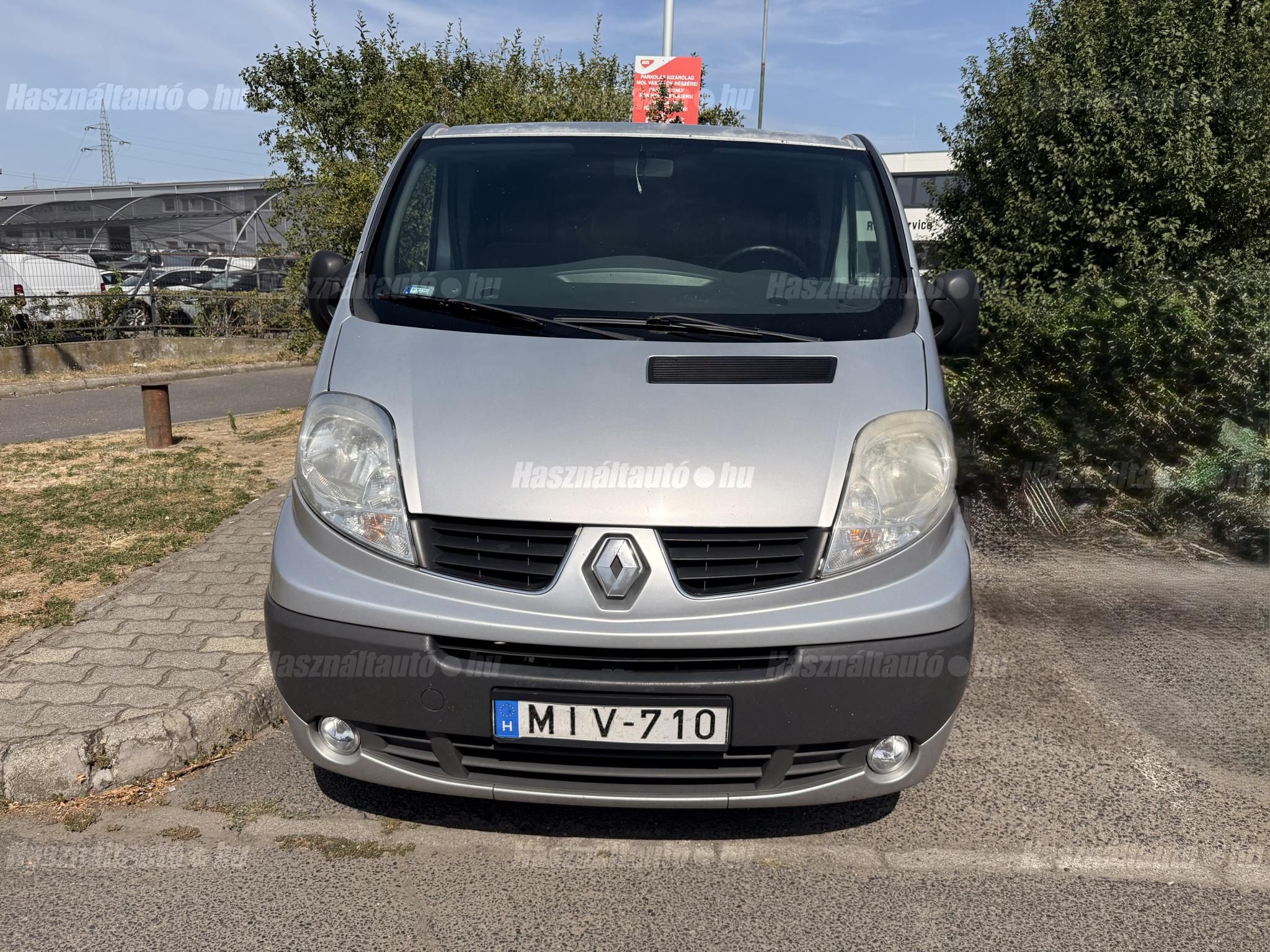 RENAULT TRAFIC 2011/4 - 1