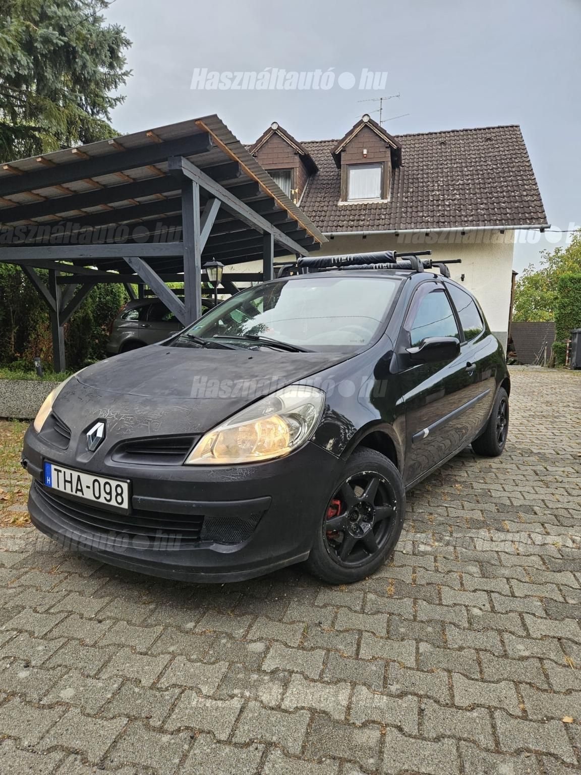RENAULT CLIO 2006/1 - 1
