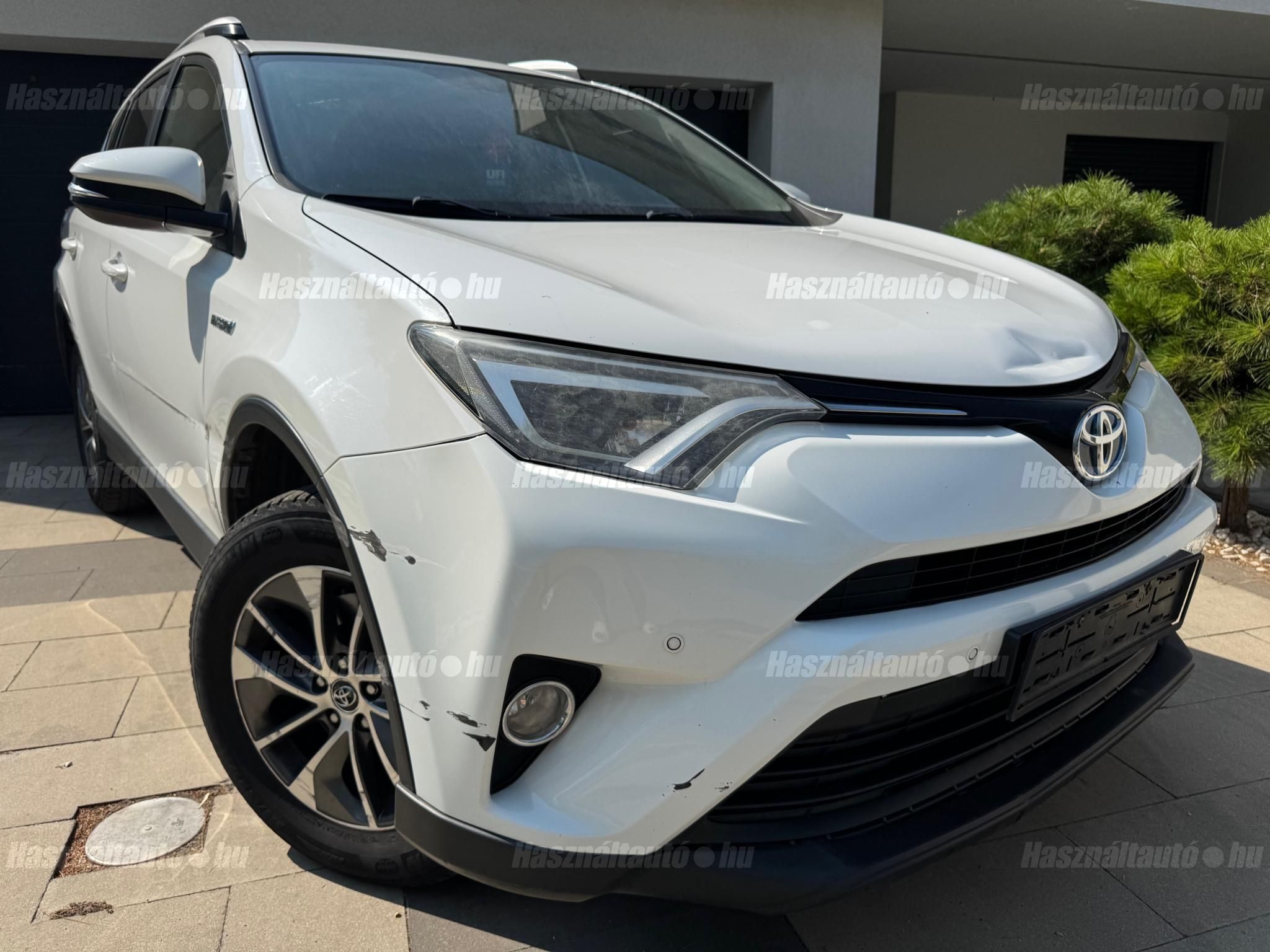 TOYOTA RAV 4 2017/10 - 1