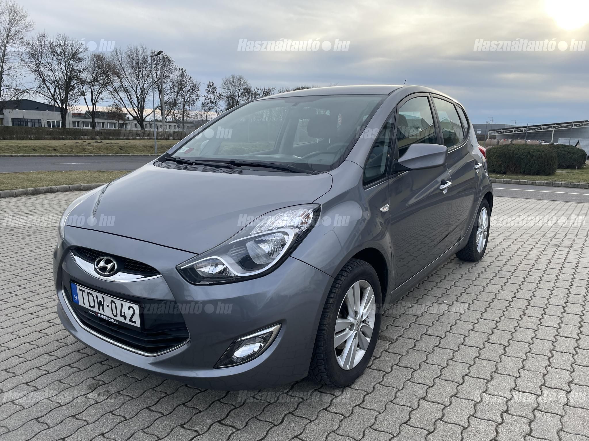 HYUNDAI IX20 2013/4 - 1