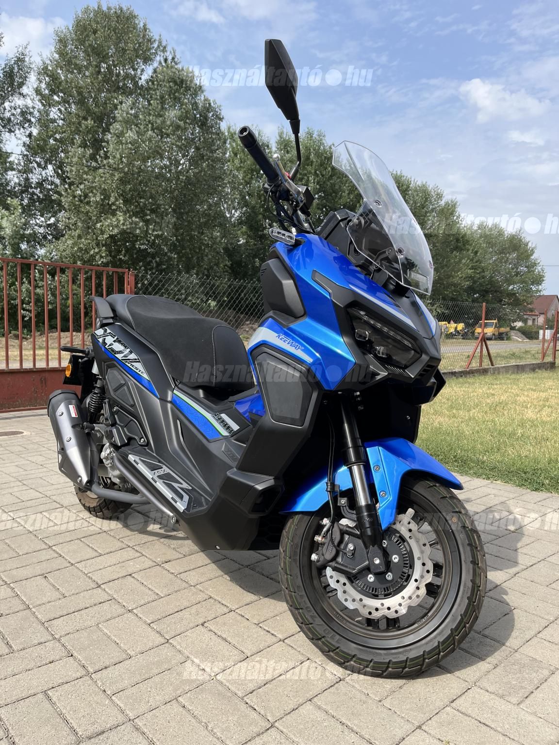 KEEWAY VIESTE 300 XDV 2024/7 - 1